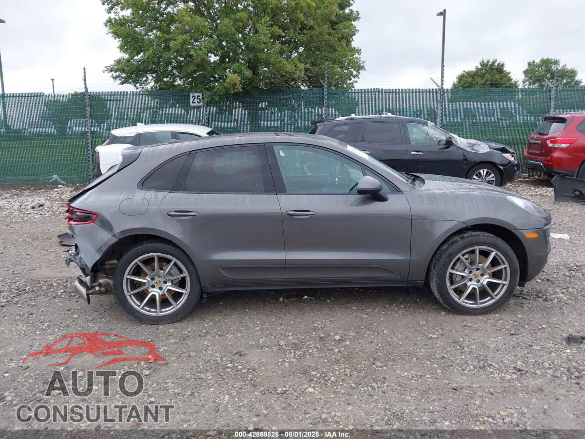 PORSCHE MACAN 2016 - WP1AB2A5XGLB58843