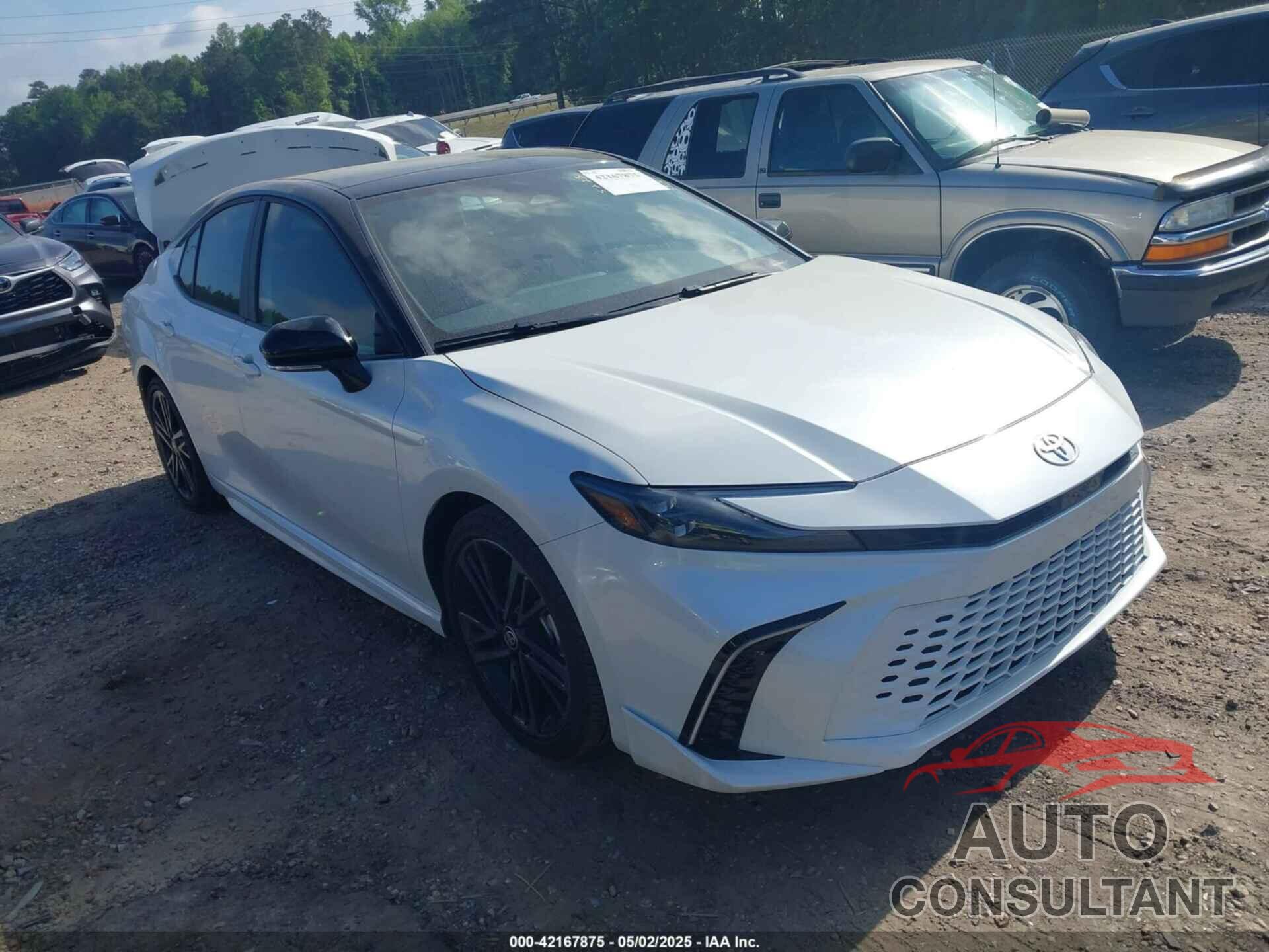 TOYOTA CAMRY 2025 - 4T1DAACKXSU032799
