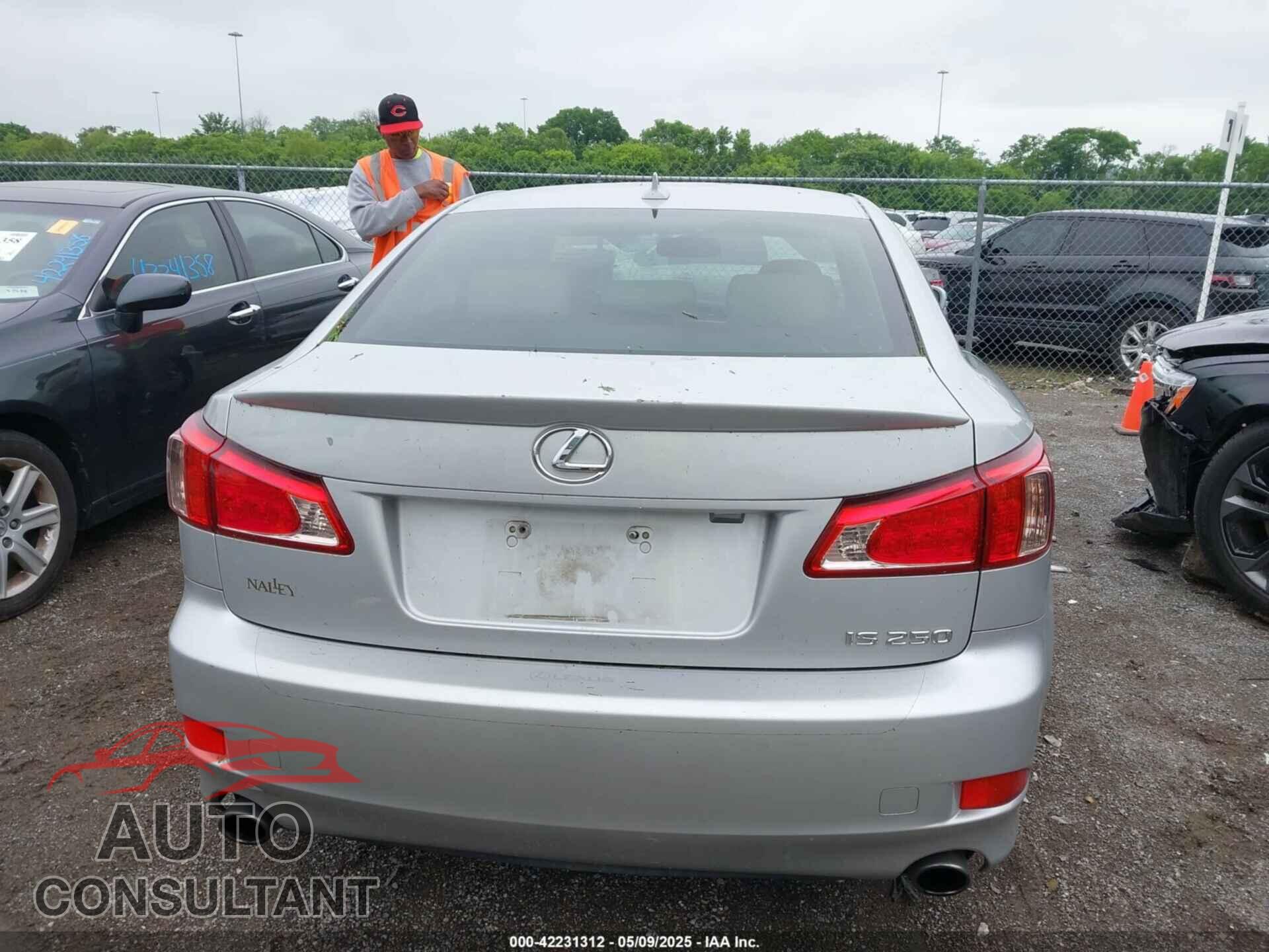 LEXUS IS 250 2011 - JTHBF5C21B5148812