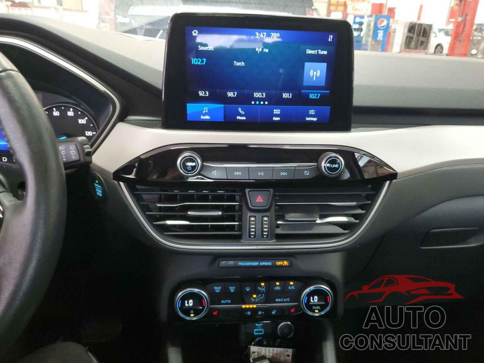 FORD ESCAPE 2021 - 1FMCU9CZ7MUA54079