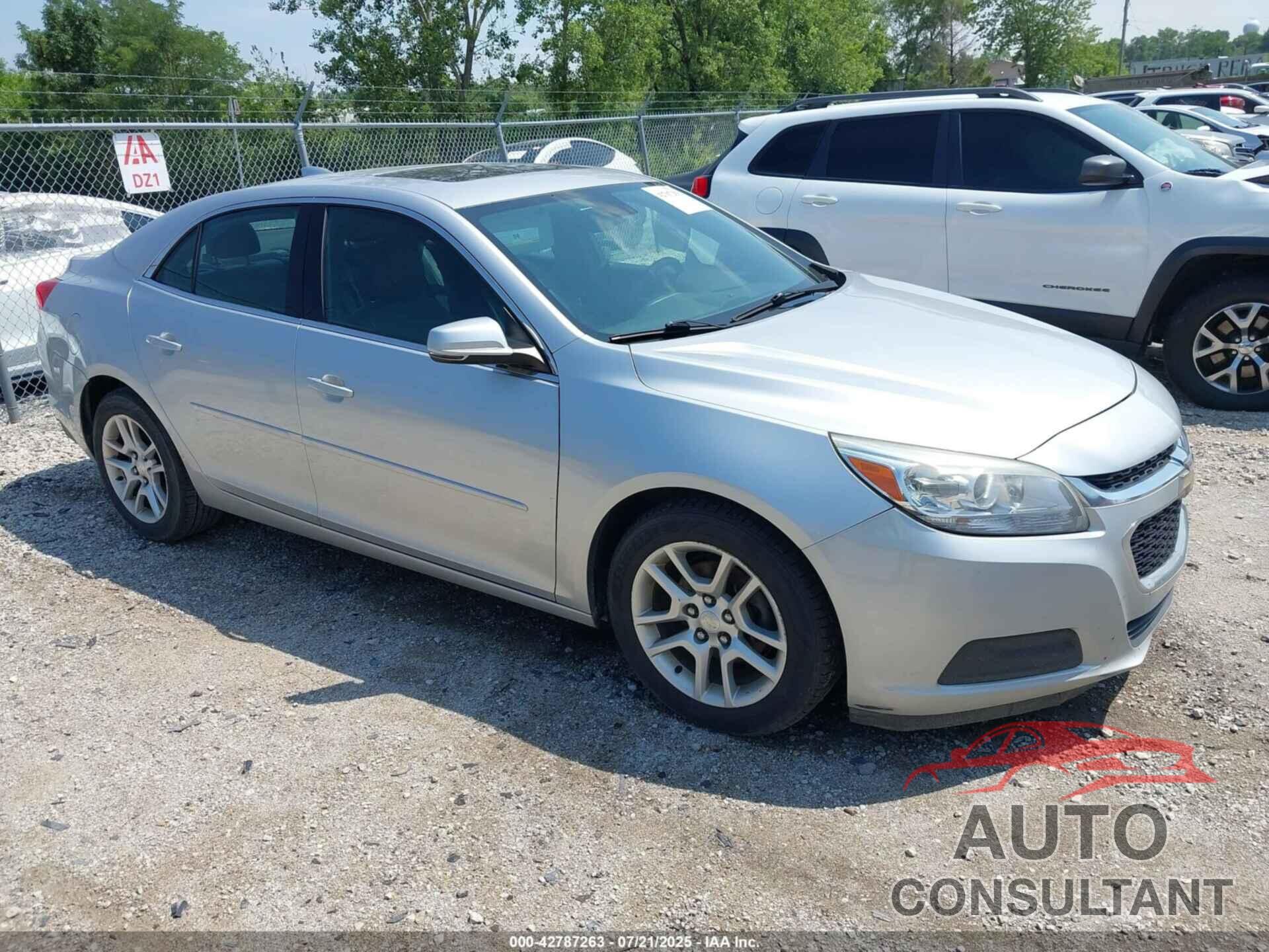 CHEVROLET MALIBU 2015 - 1G11C5SL3FU150856