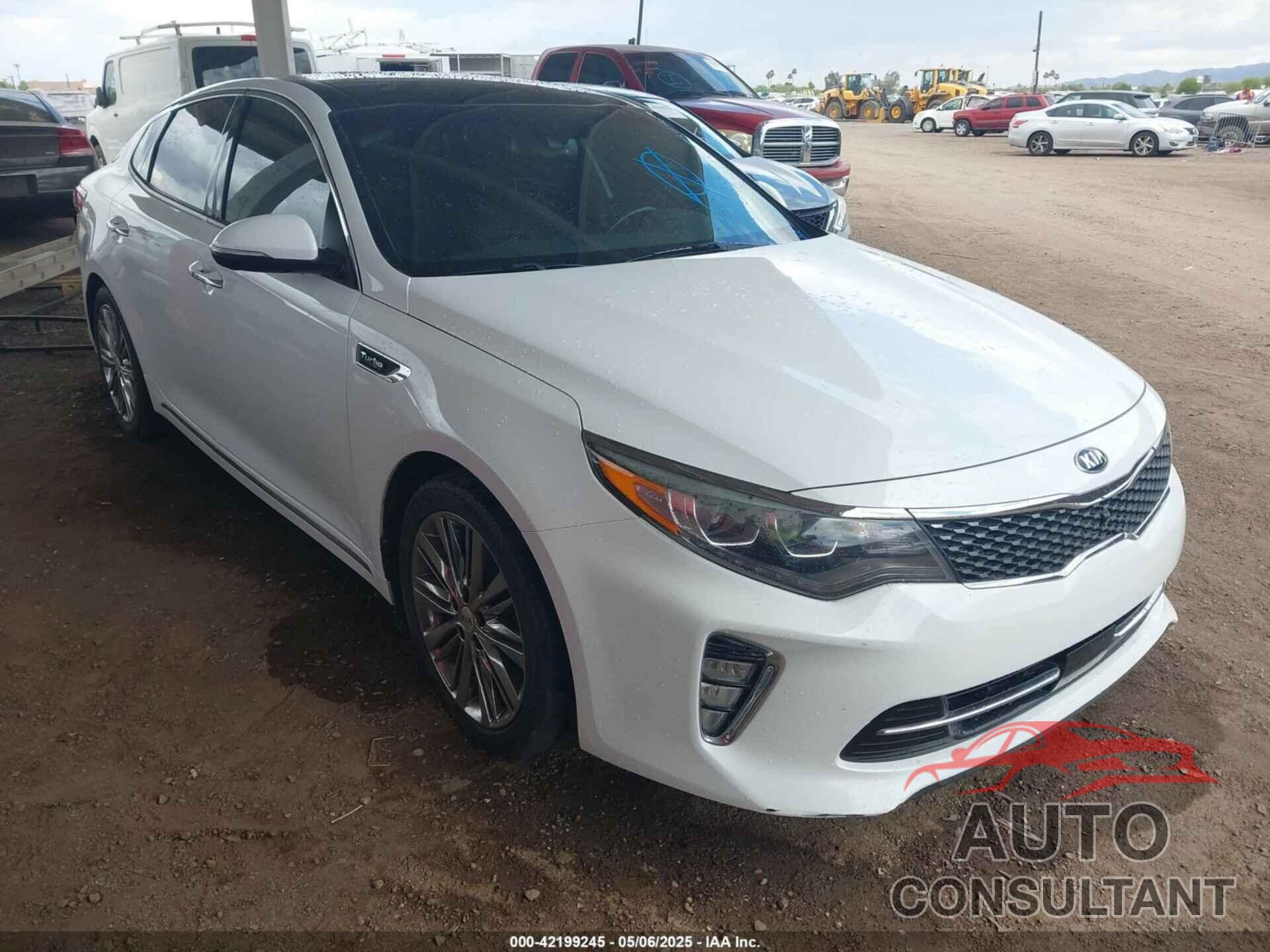 KIA OPTIMA 2018 - 5XXGV4L28JG239803
