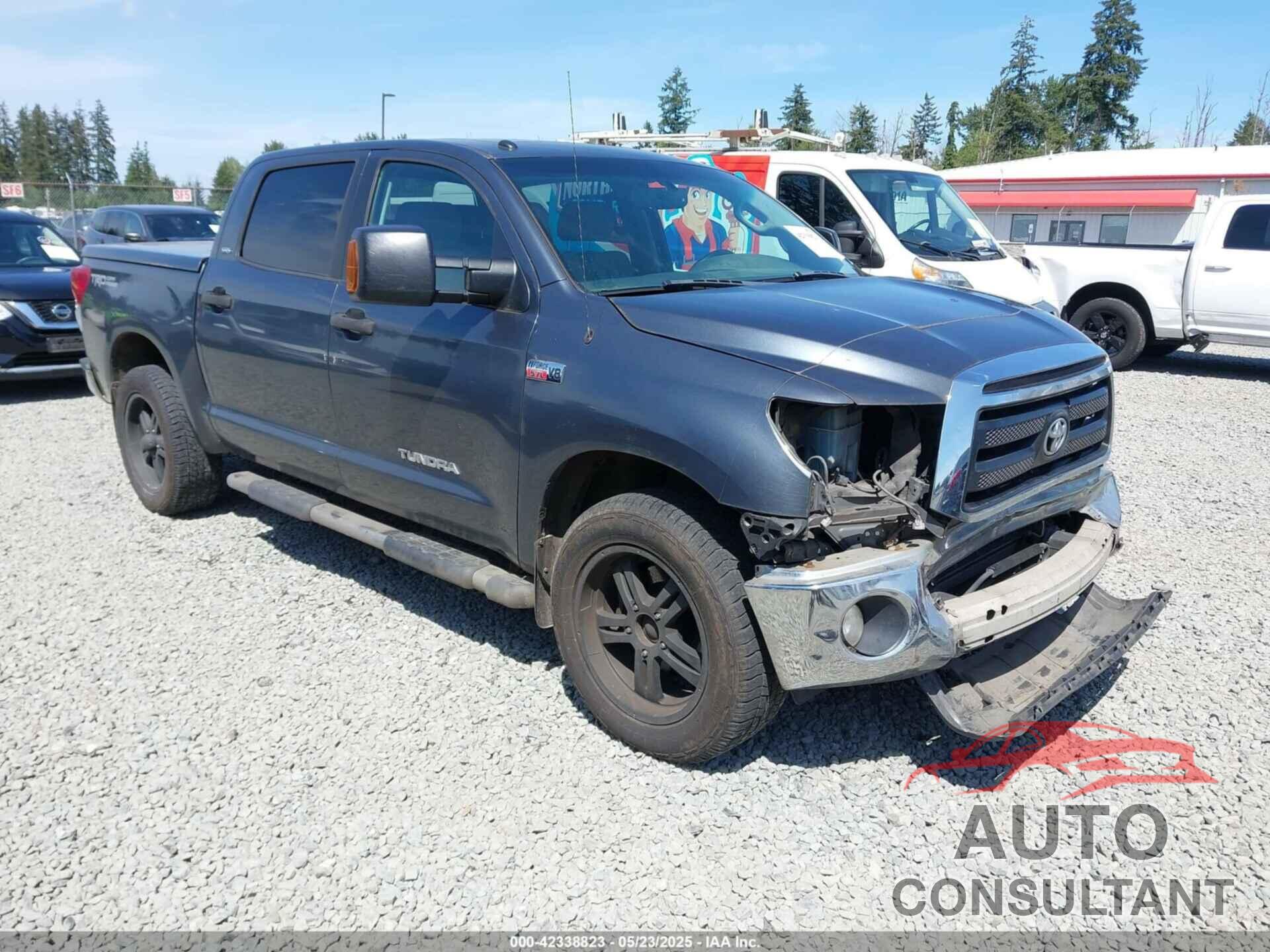 TOYOTA TUNDRA 2010 - 5TFDY5F19AX132576