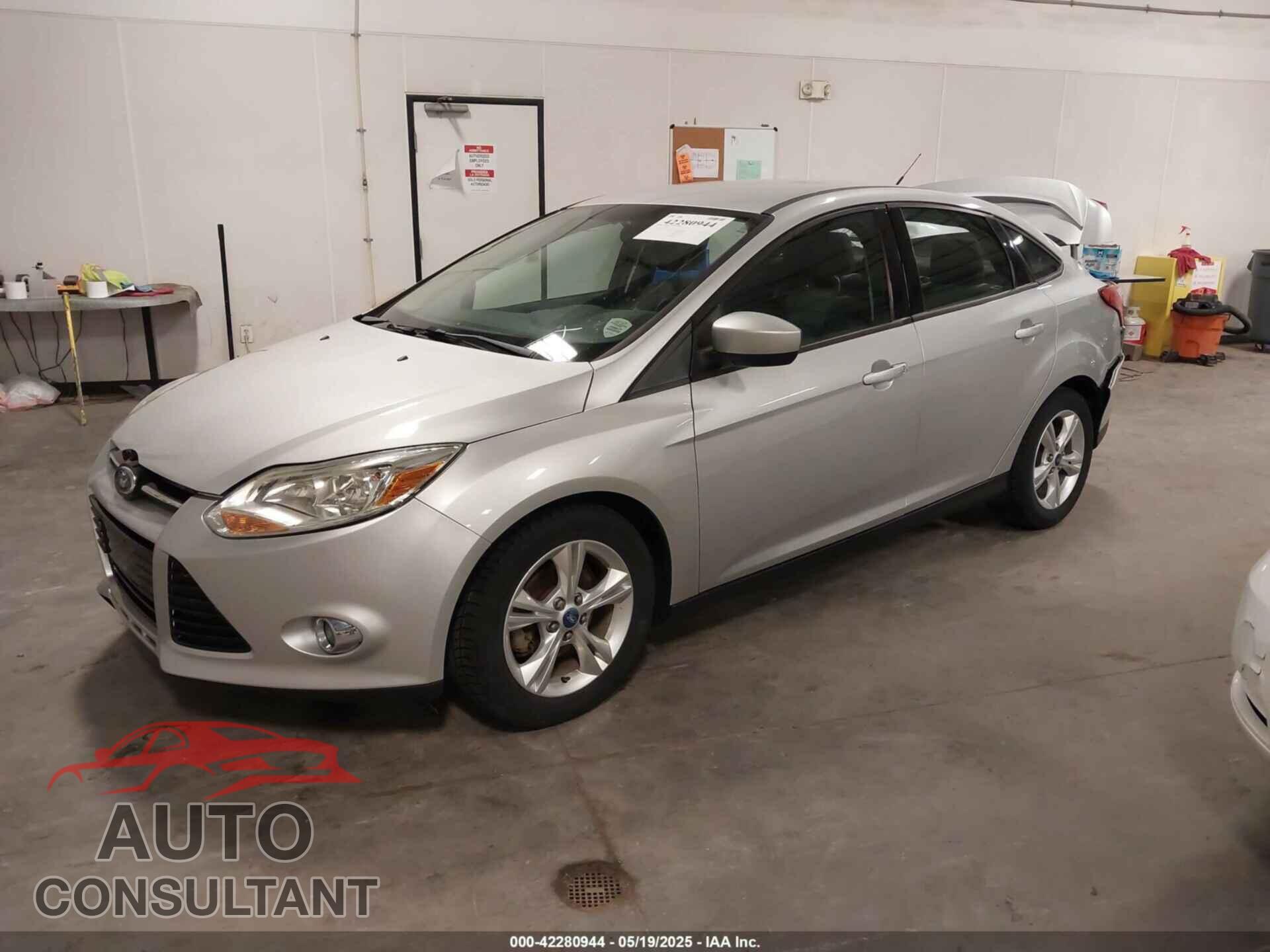 FORD FOCUS 2012 - 1FAHP3F26CL320876