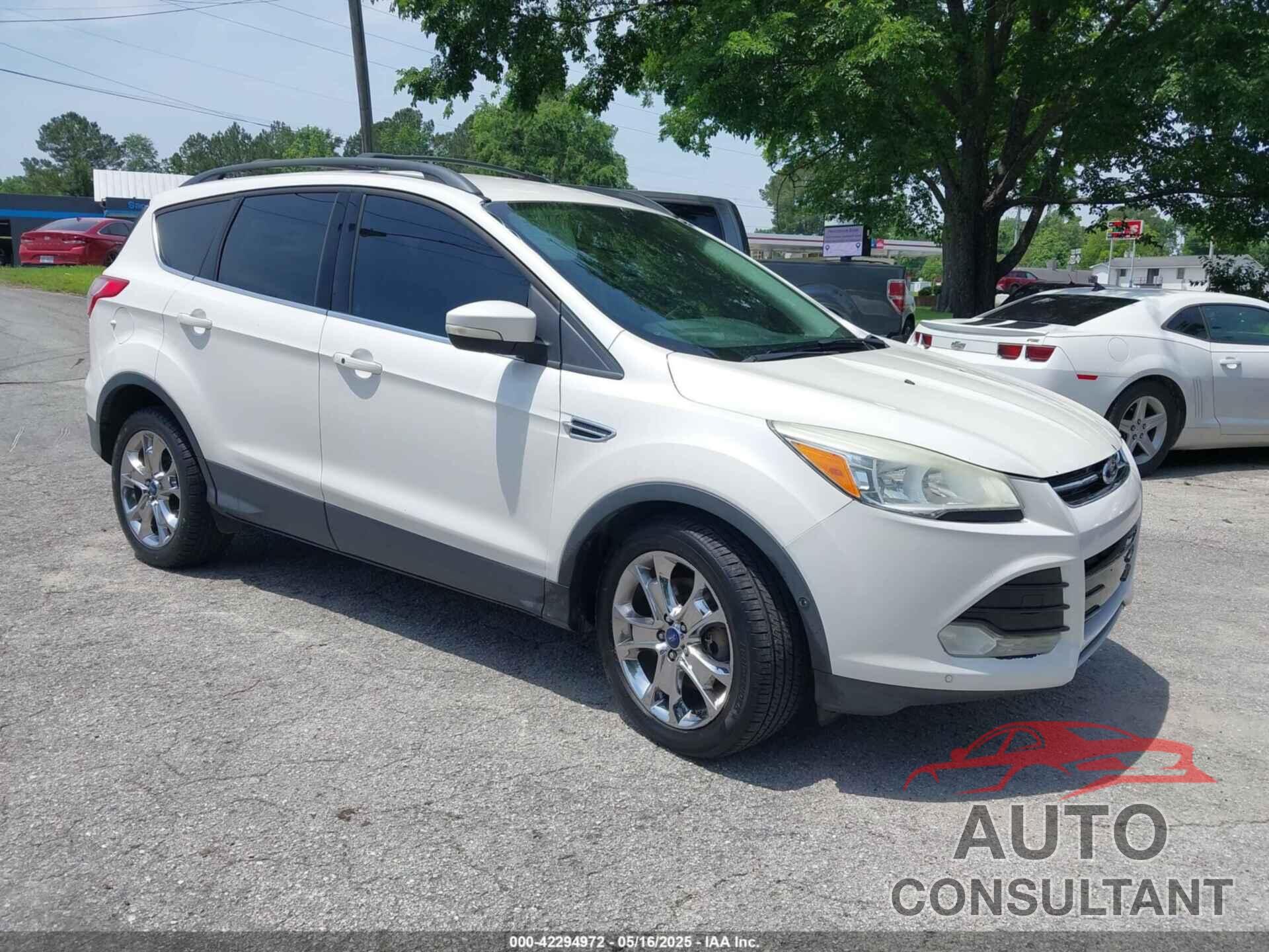 FORD ESCAPE 2013 - 1FMCU9H97DUA01844