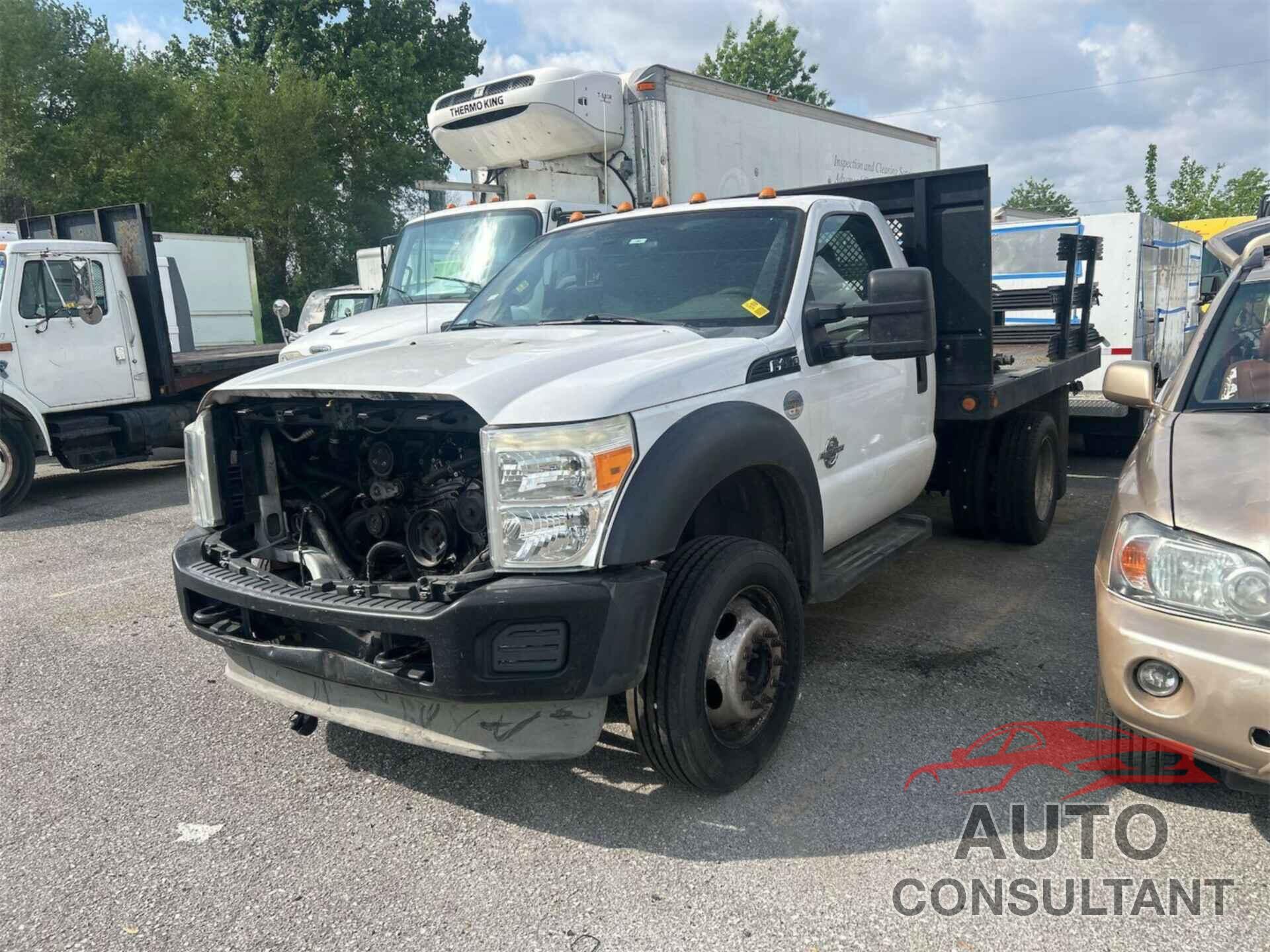 FORD F450 2011 - 1FDUF4GT4BEA18140