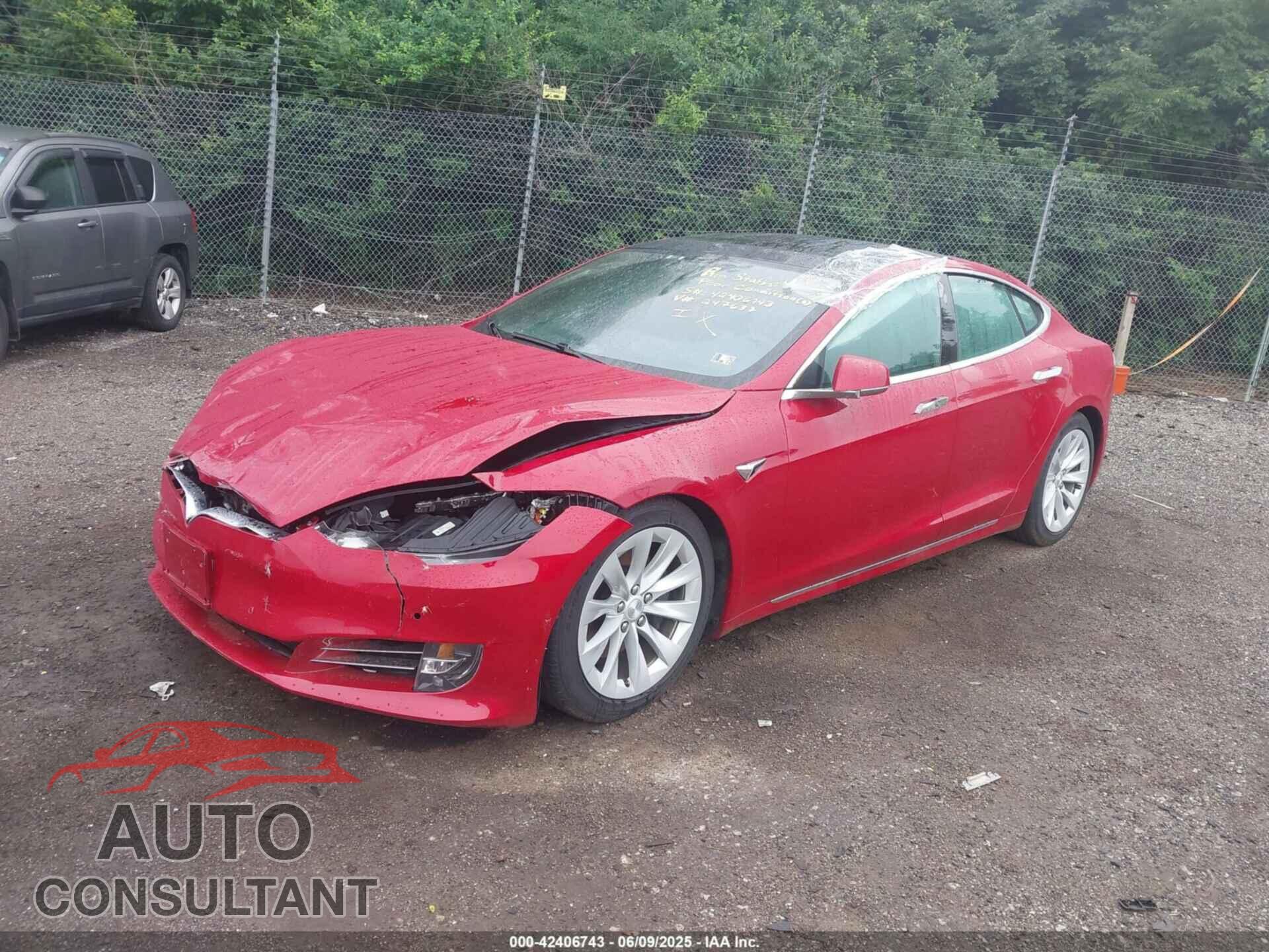 TESLA MODEL S 2018 - 5YJSA1E27JF247637