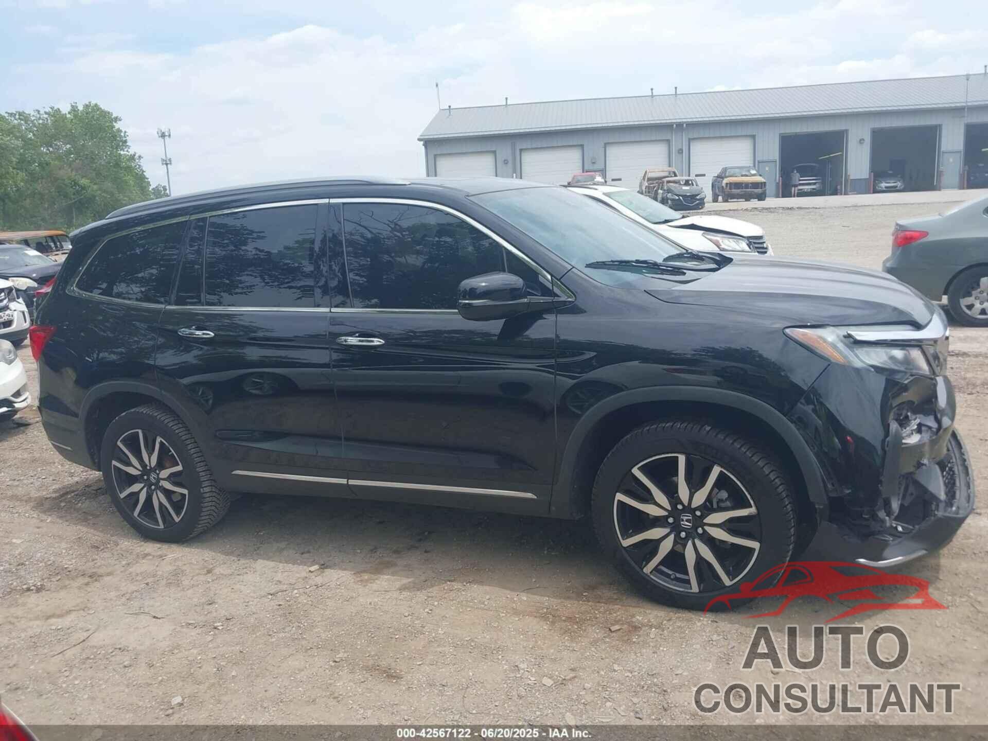 HONDA PILOT 2021 - 5FNYF6H92MB000922