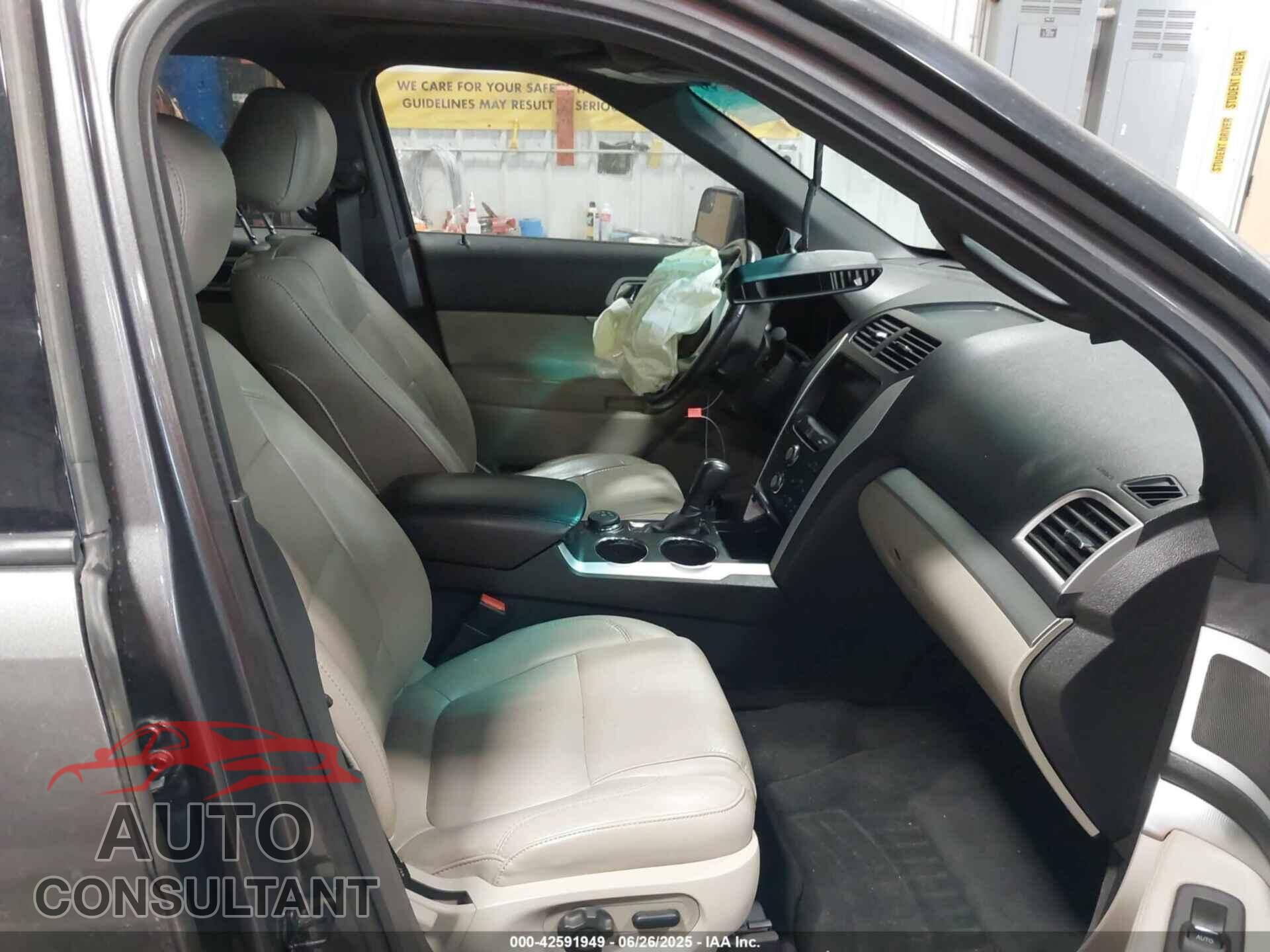 FORD EXPLORER 2012 - 1FMHK8D83CGB04596