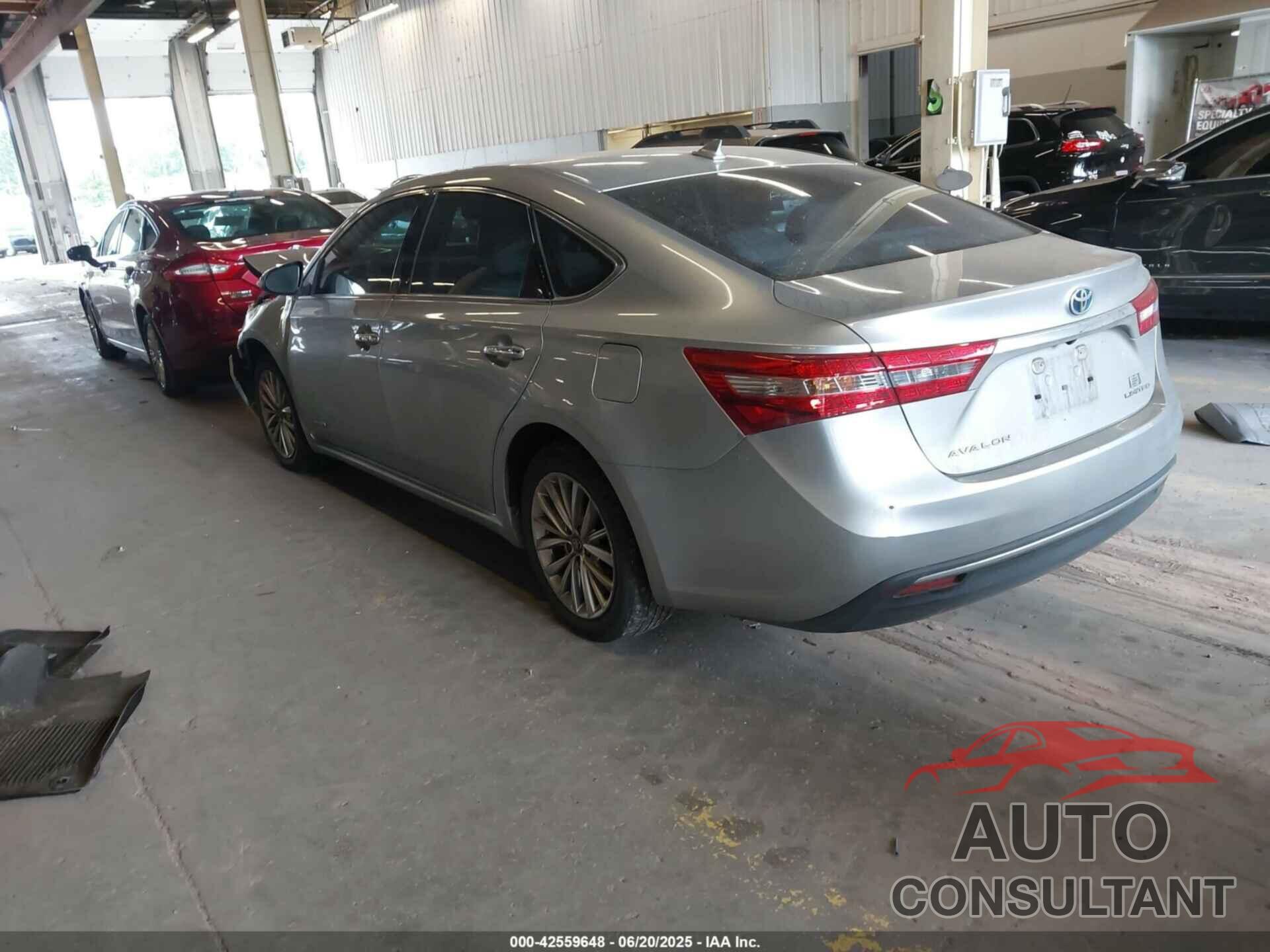TOYOTA AVALON HYBRID 2017 - 4T1BD1EB6HU058952