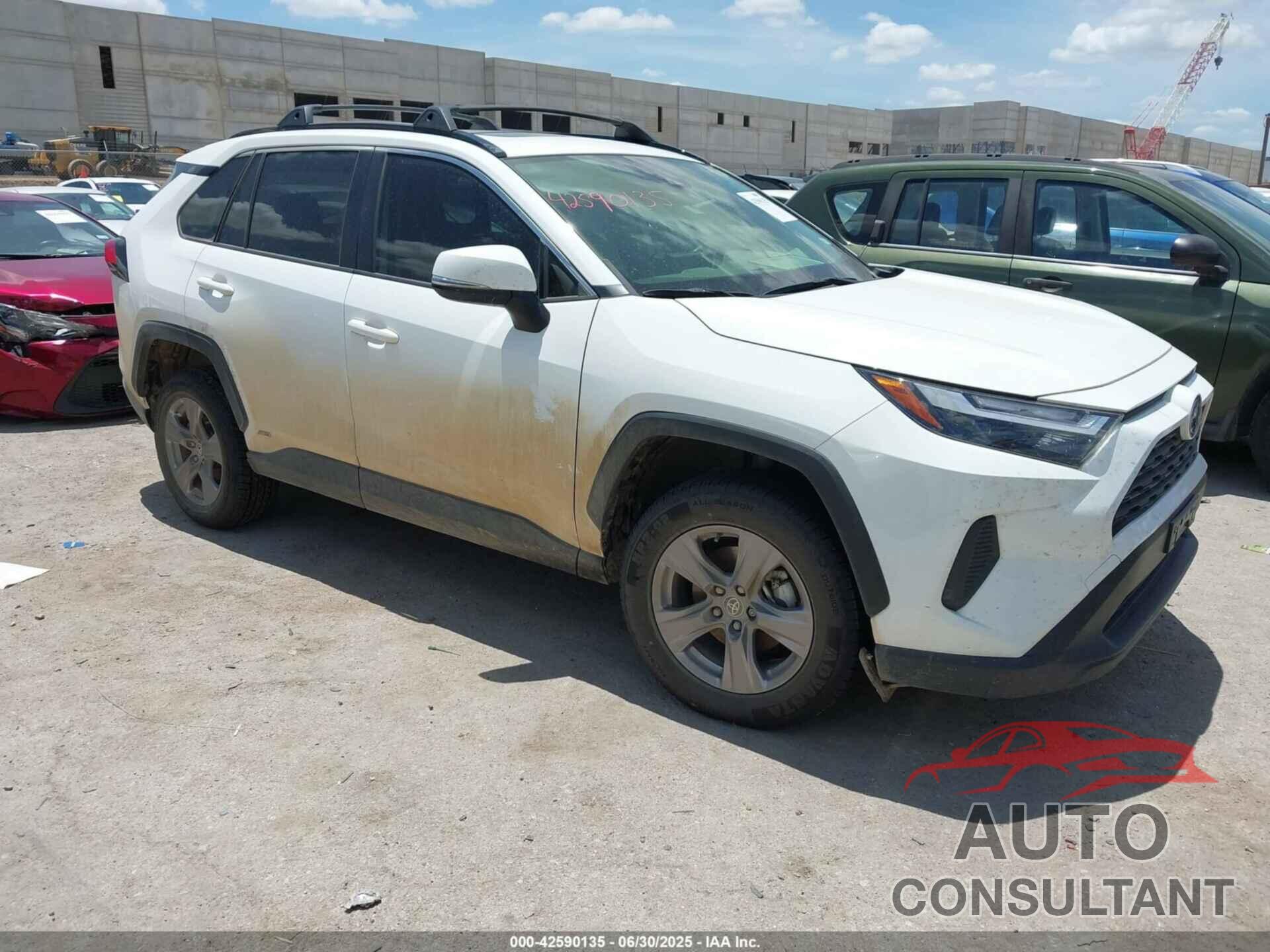 TOYOTA RAV4 HYBRID 2022 - JTMRWRFV0ND157847