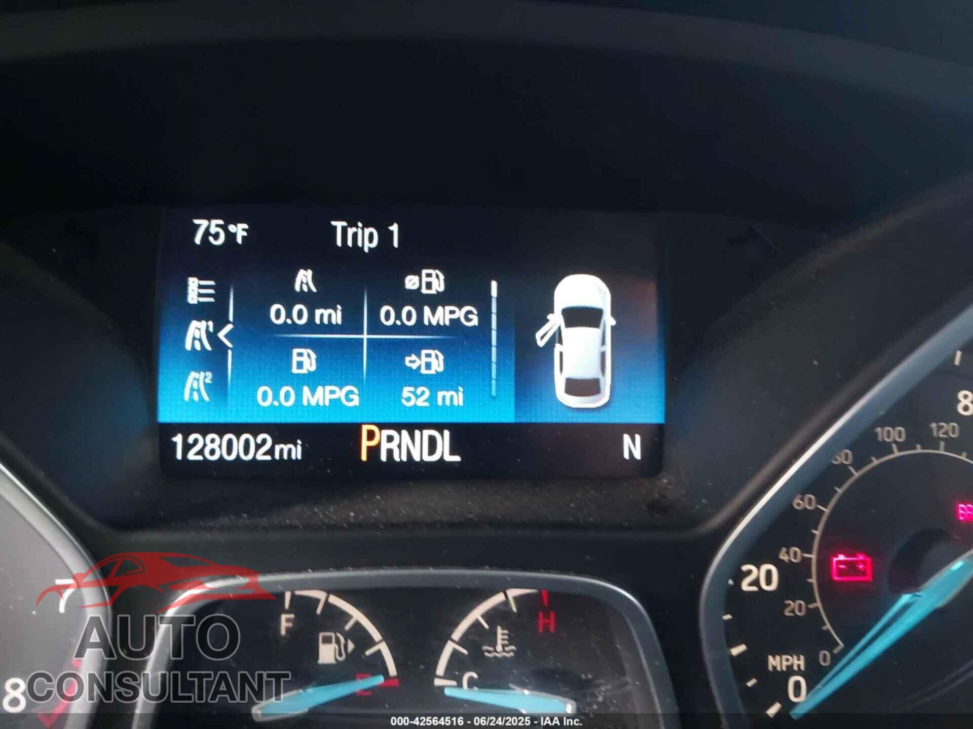 FORD FOCUS 2016 - 1FADP3F22GL355984
