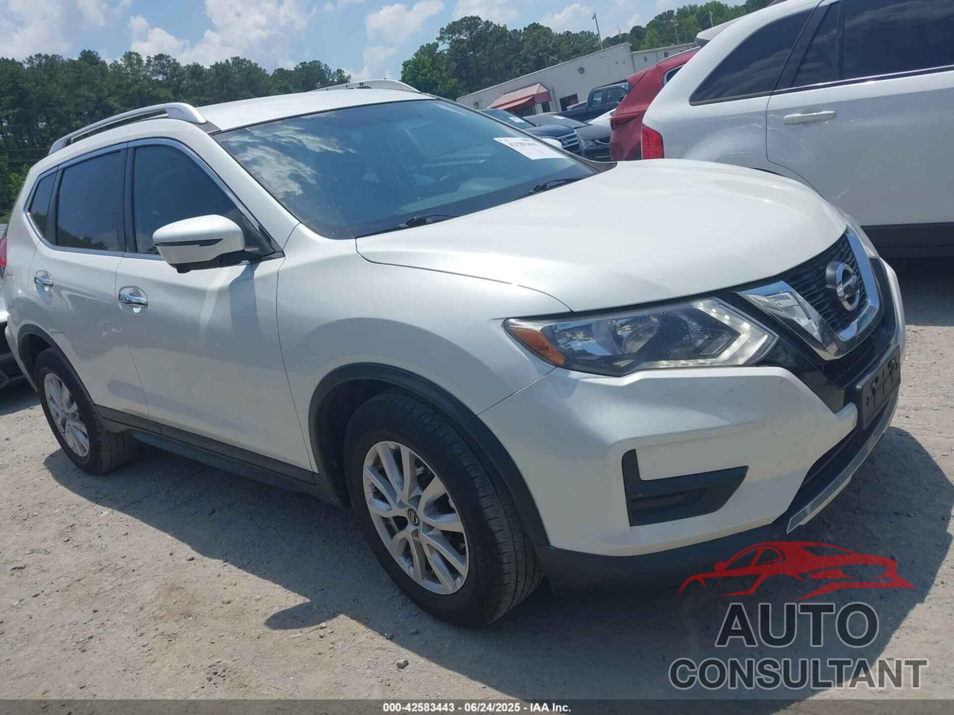 NISSAN ROGUE 2017 - KNMAT2MT1HP567056