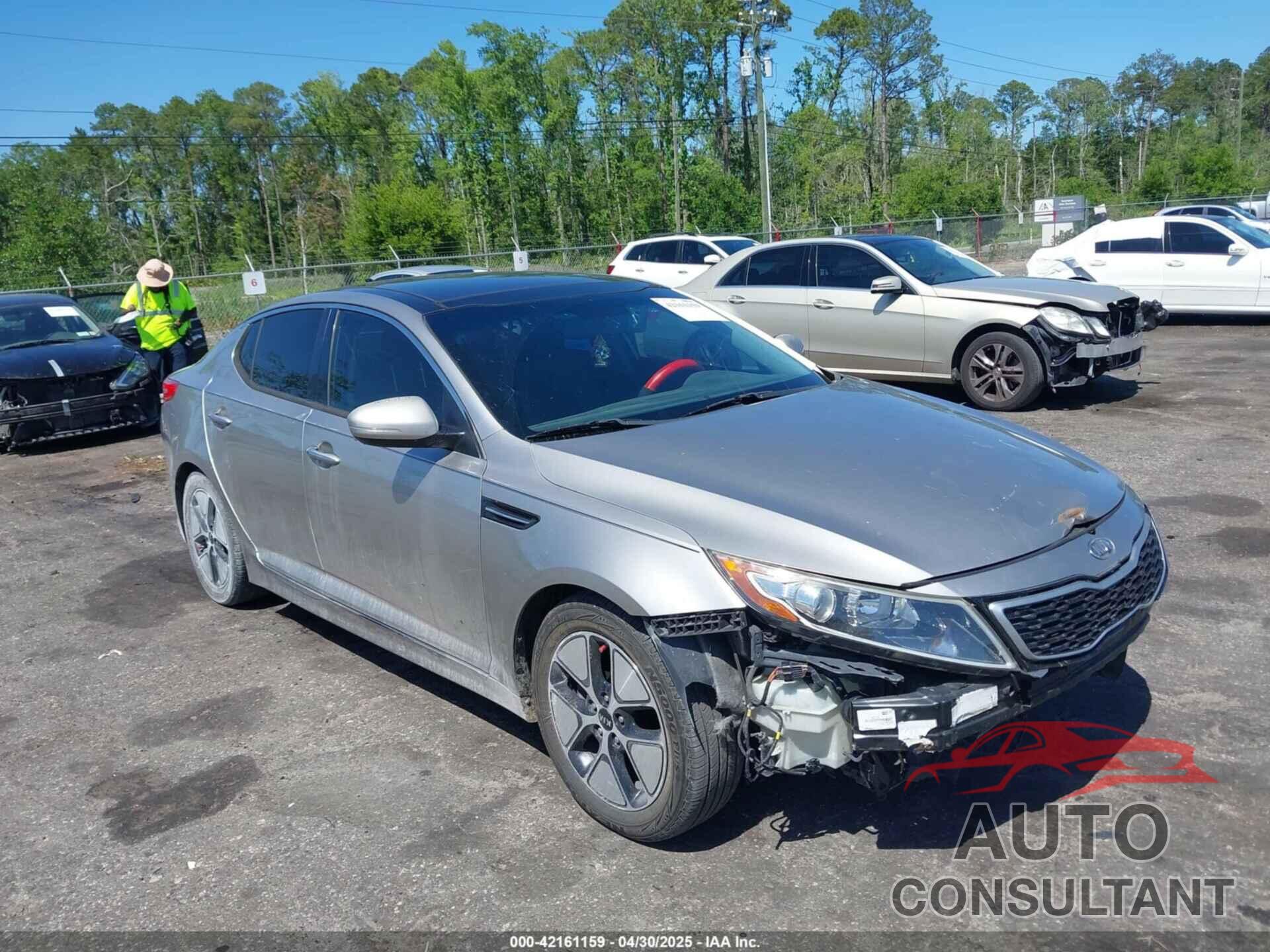 KIA OPTIMA HYBRID 2012 - KNAGM4AD5C5019658