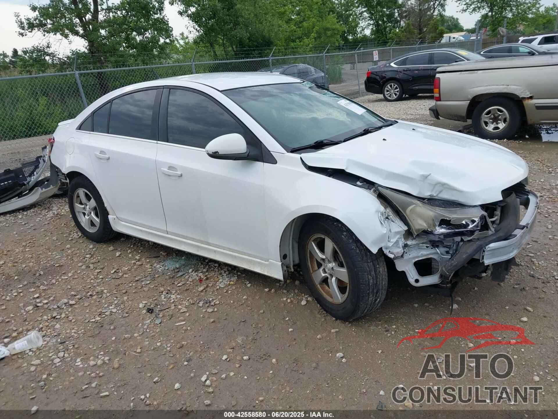 CHEVROLET CRUZE 2013 - 1G1PC5SB4D7203089