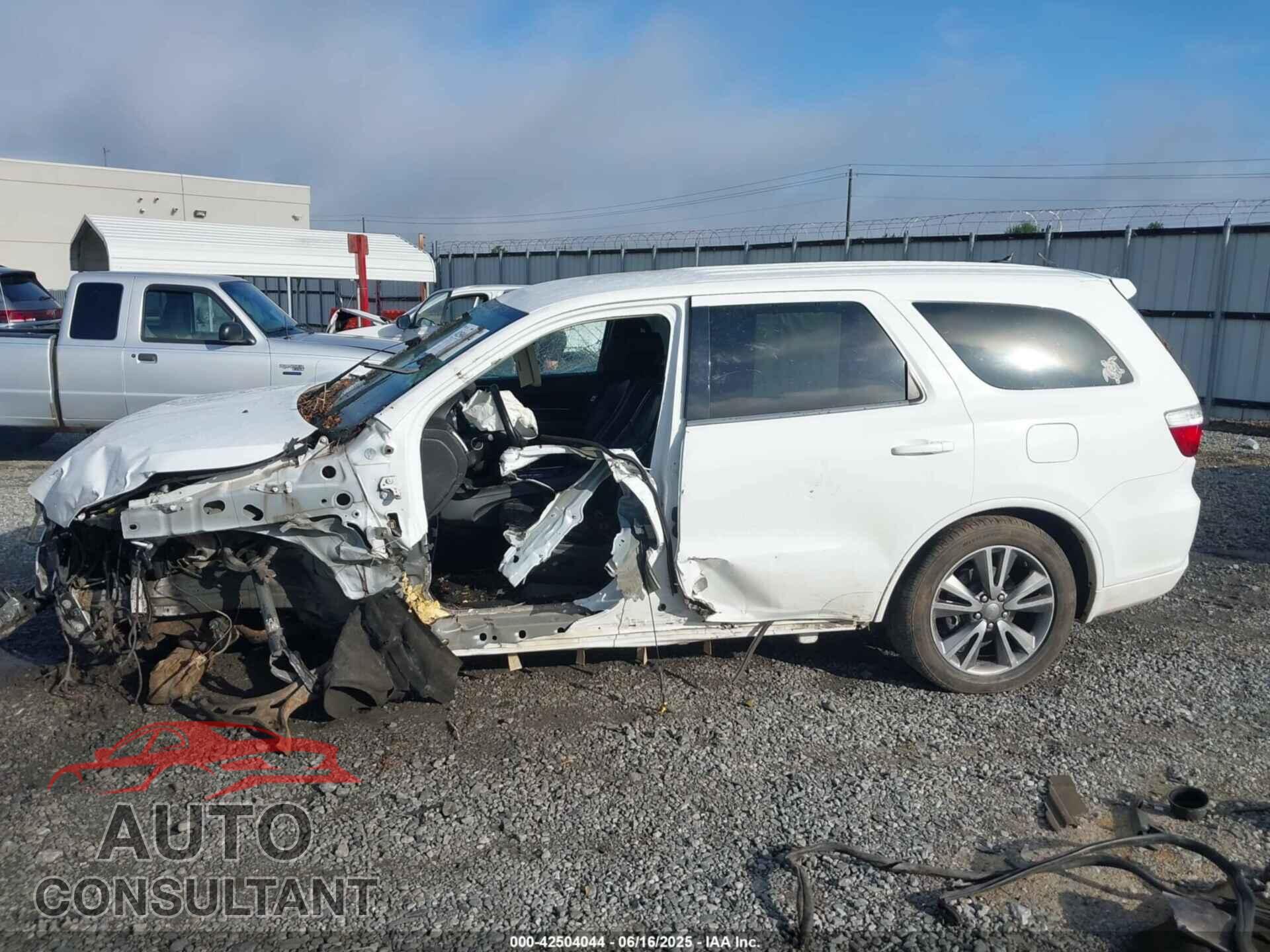 DODGE DURANGO 2013 - 1C4SDHCT4DC648639