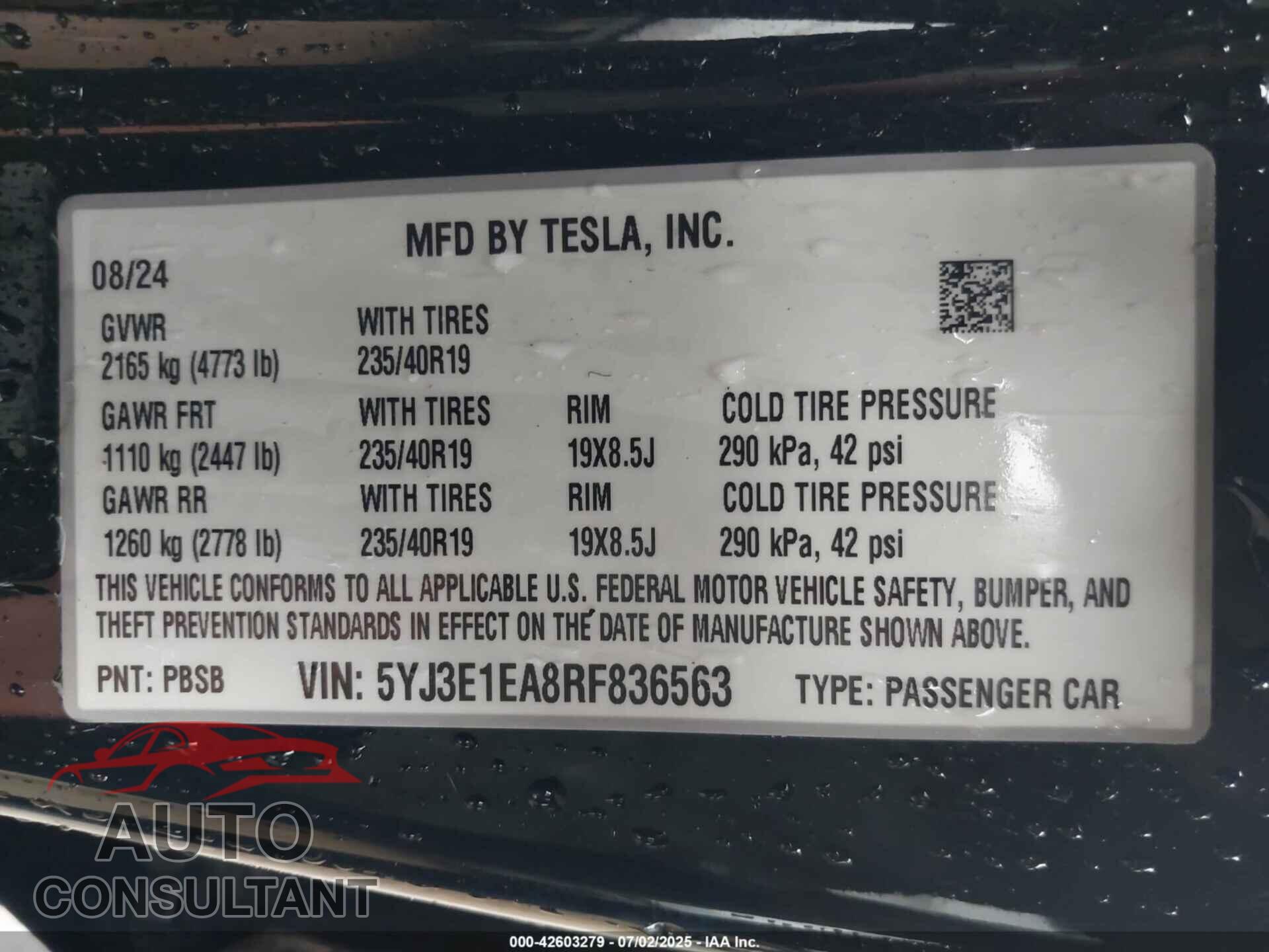 TESLA MODEL 3 2024 - 5YJ3E1EA8RF836563