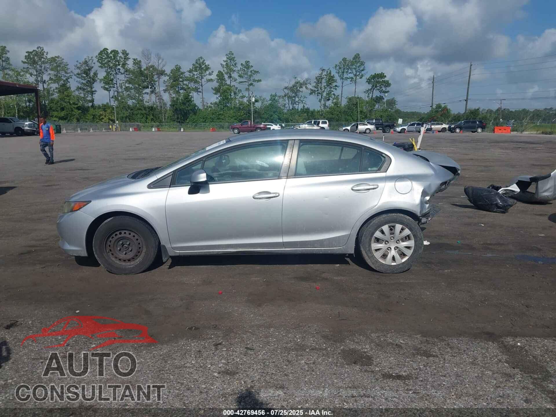 HONDA CIVIC 2012 - 19XFB2F52CE057993