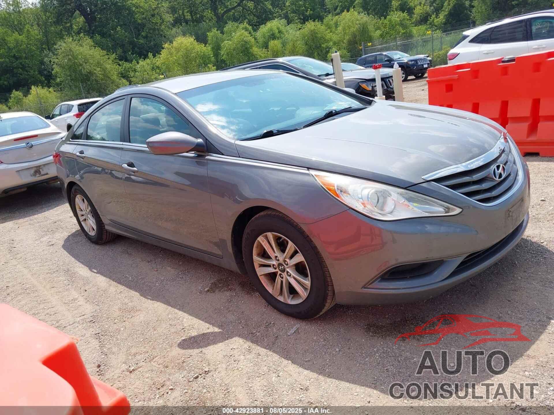 HYUNDAI SONATA 2011 - 5NPEB4AC1BH222195