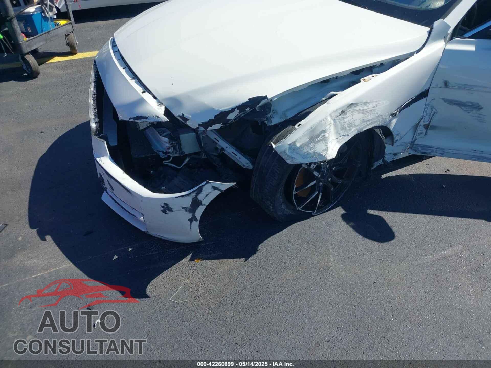 JAGUAR XE 2017 - SAJAR4BG4HA978391