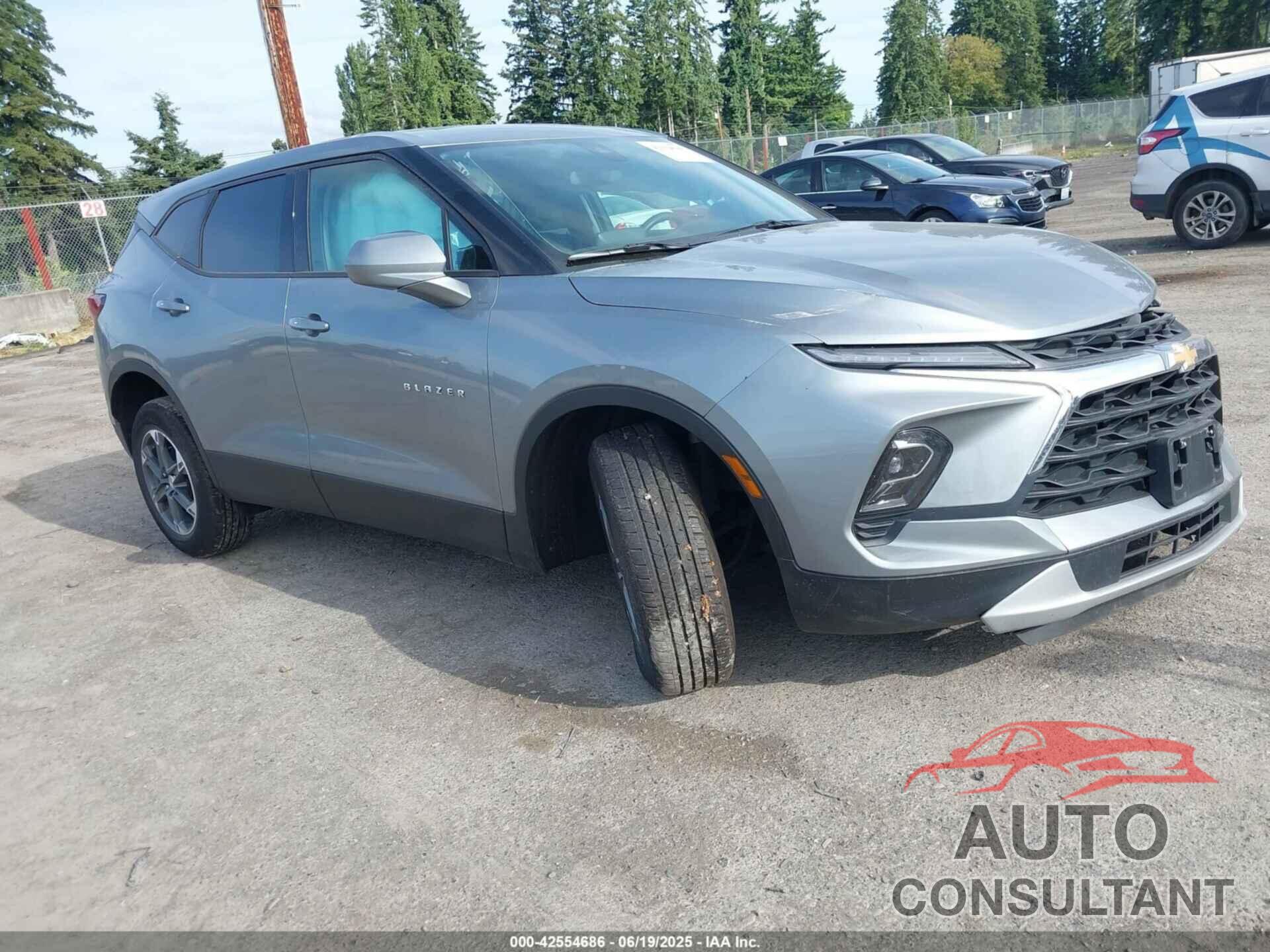 CHEVROLET BLAZER 2025 - 3GNKBHR45SS134772