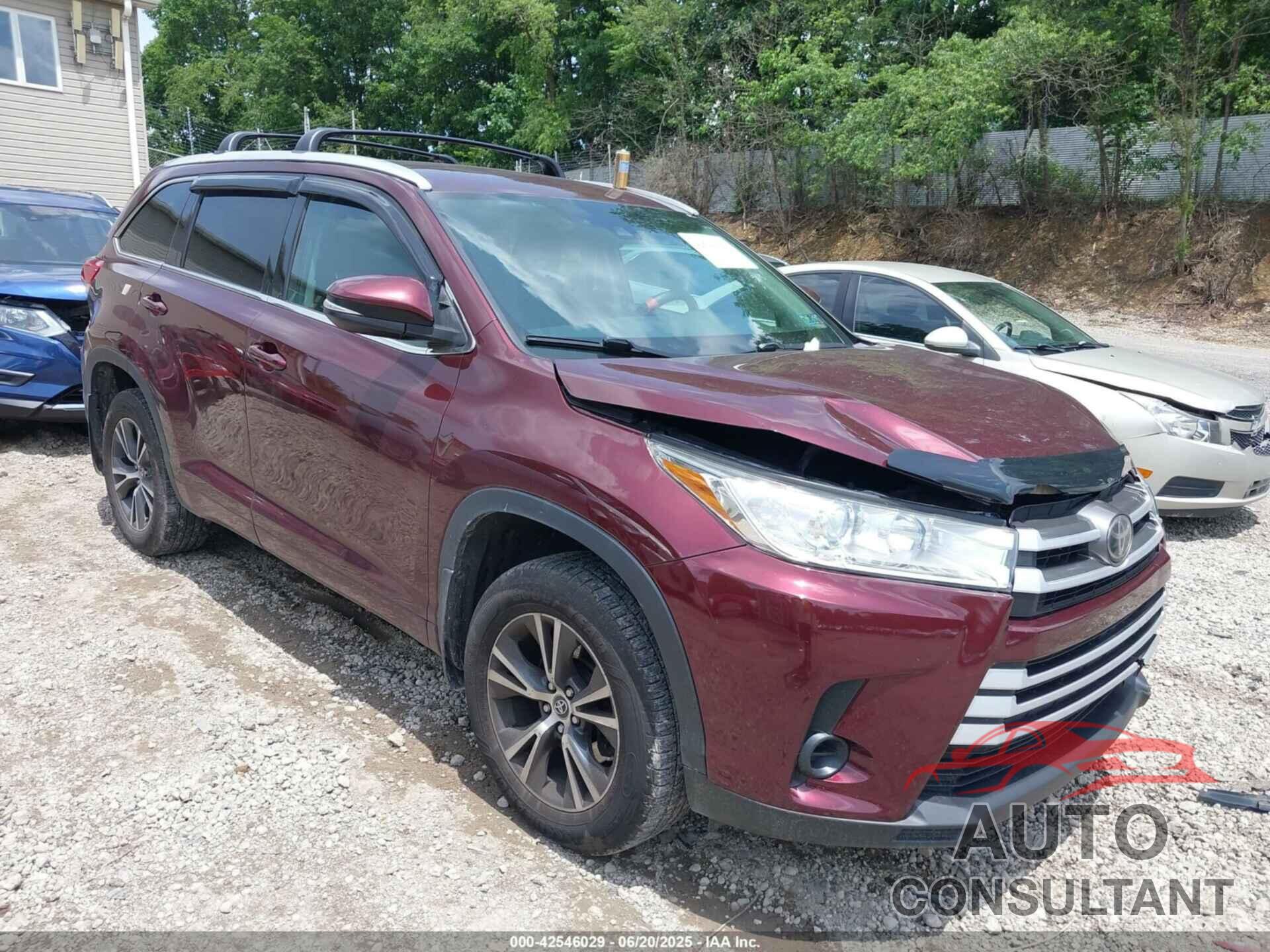 TOYOTA HIGHLANDER 2018 - 5TDBZRFH9JS909806