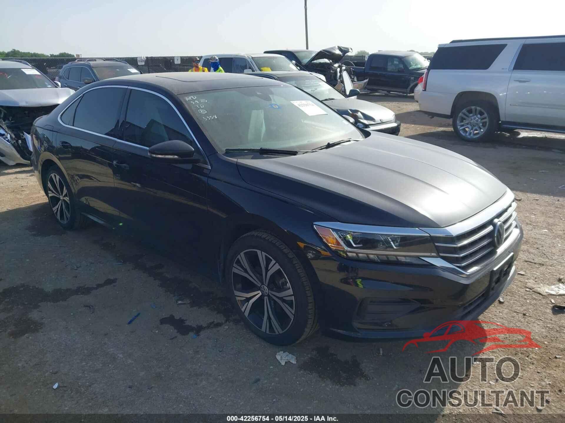 VOLKSWAGEN PASSAT 2021 - 1VWSA7A34MC005338
