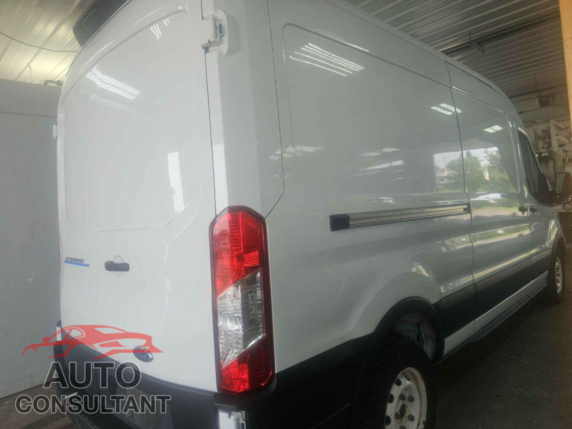 FORD TRANSIT 2022 - 1FTBW9CK5NKA20006