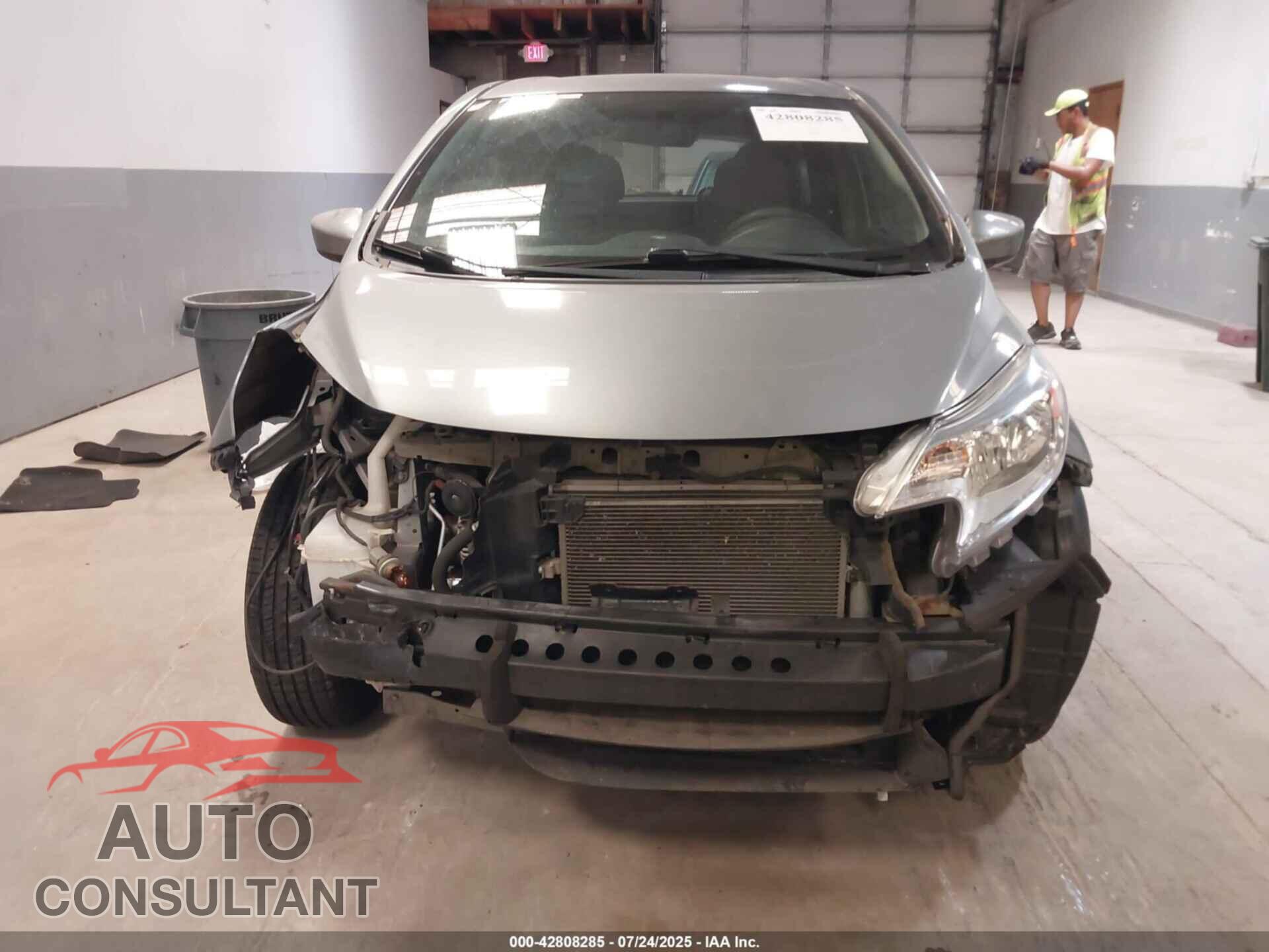NISSAN VERSA NOTE 2015 - 3N1CE2CP3FL443759