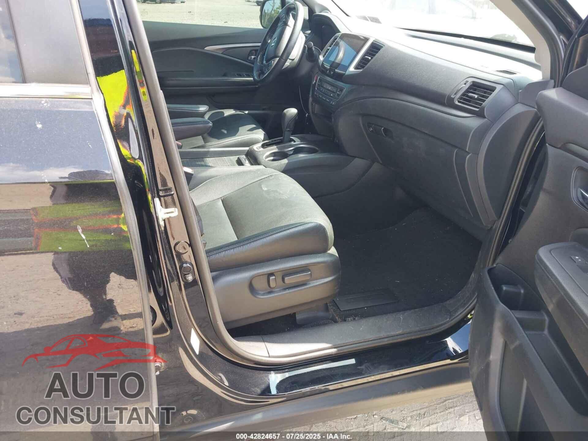 HONDA PILOT 2016 - 5FNYF6H55GB113460