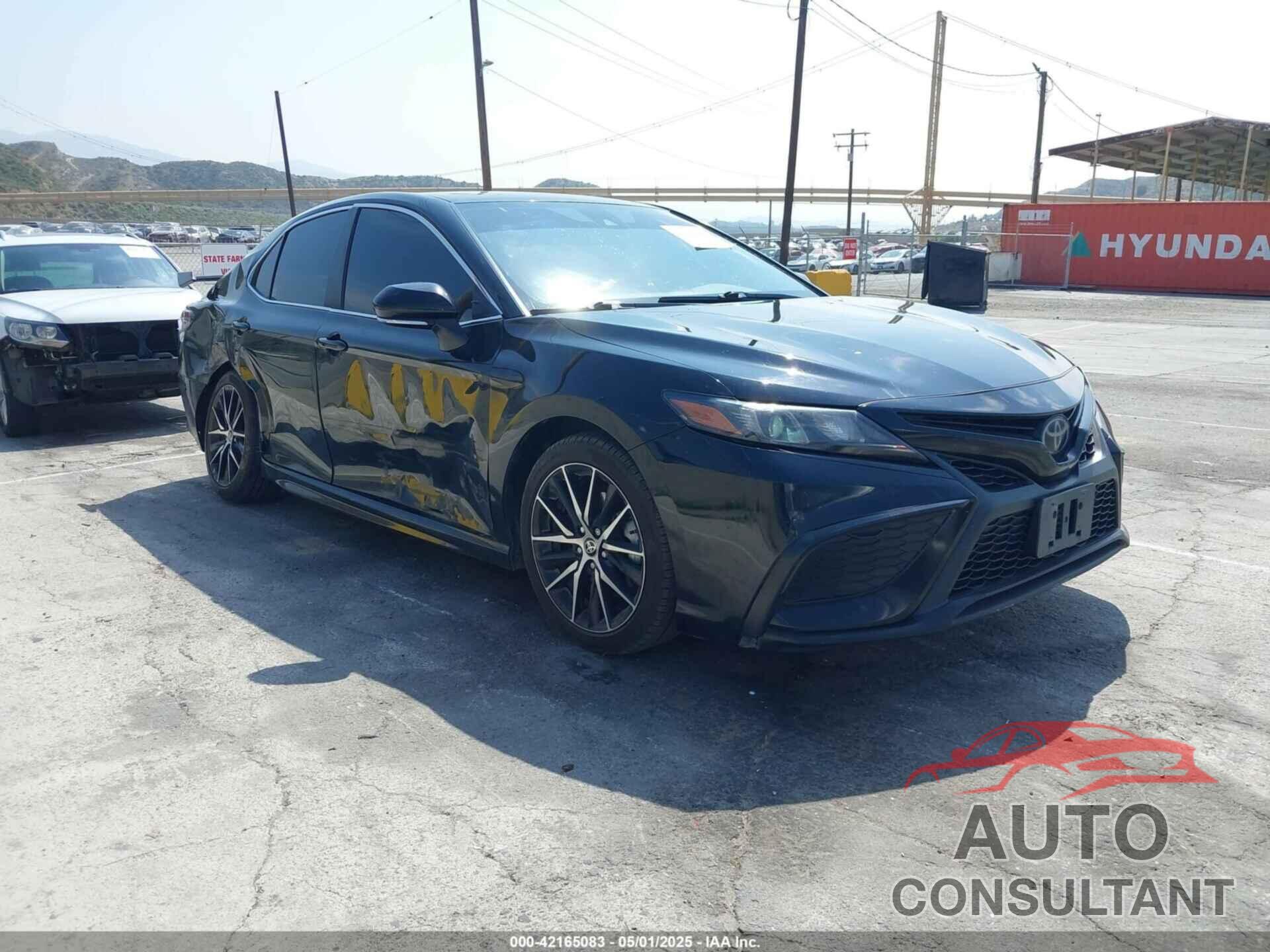 TOYOTA CAMRY 2021 - 4T1T11AK7MU615798