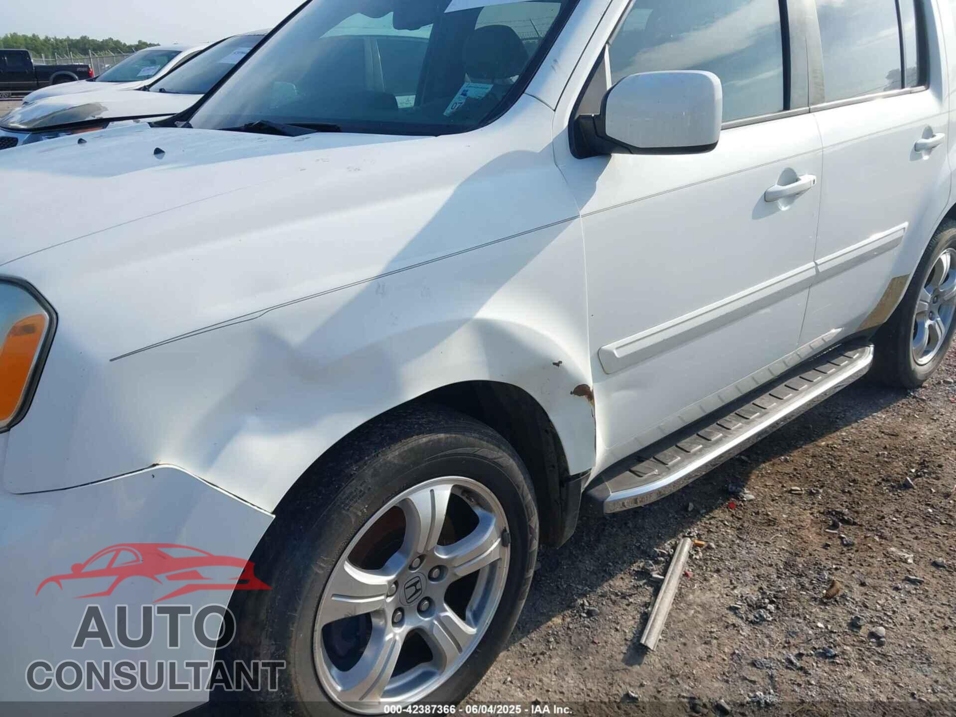 HONDA PILOT 2013 - 5FNYF3H62DB036193