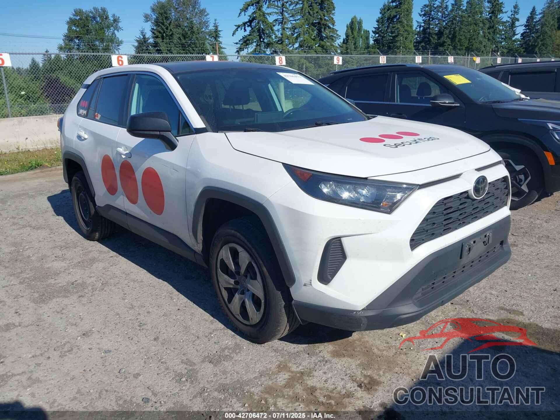 TOYOTA RAV4 2022 - 2T3F1RFV2NW327971