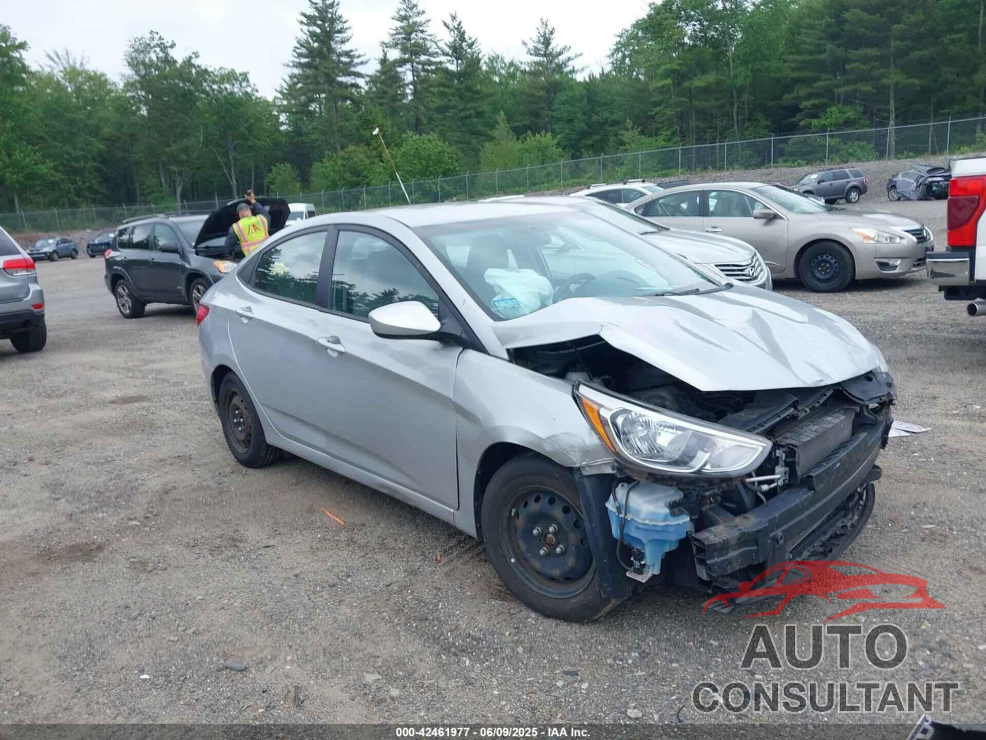 HYUNDAI ACCENT 2017 - KMHCT4AE1HU196374