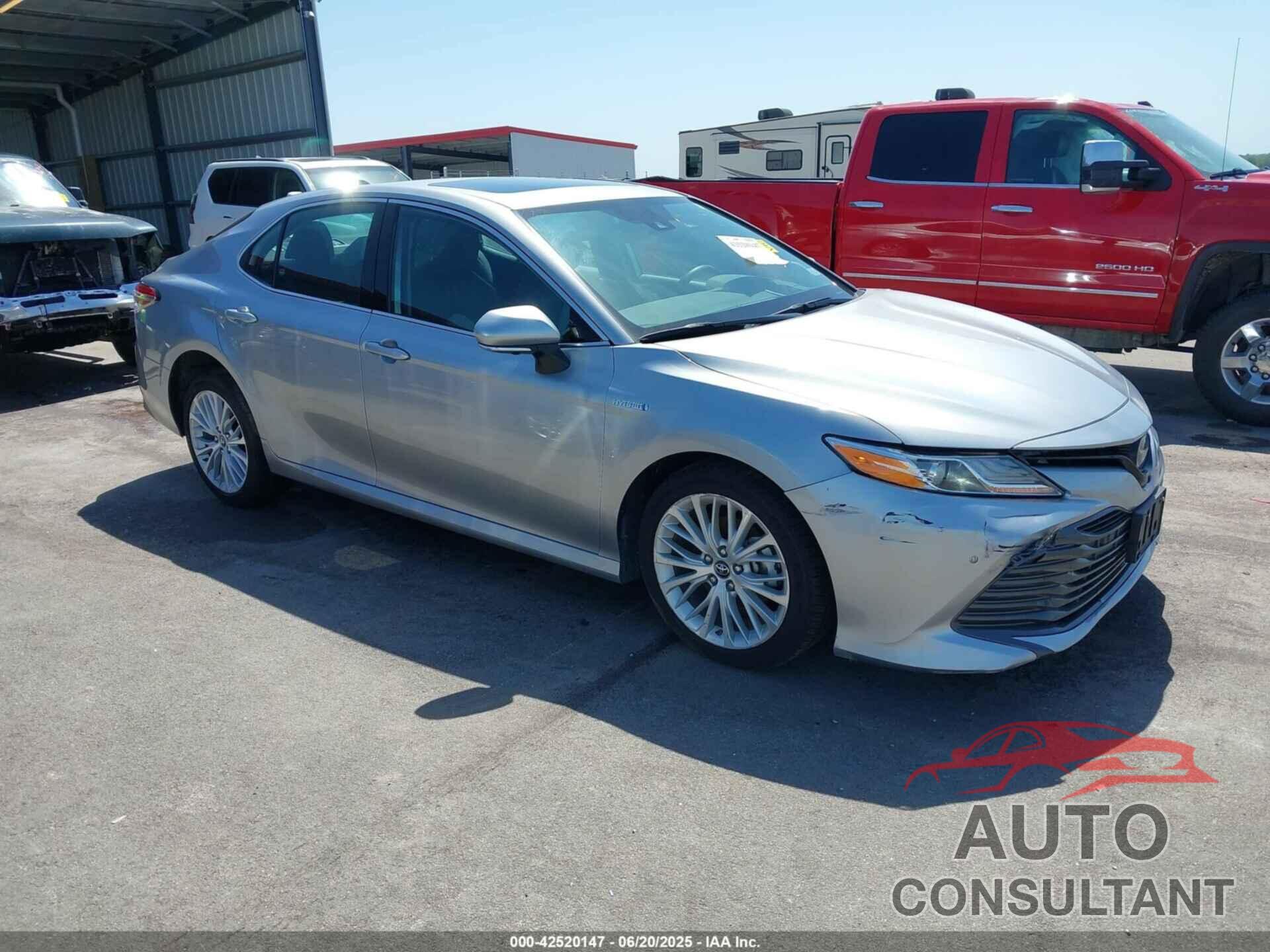 TOYOTA CAMRY 2019 - 4T1B21HK1KU515160