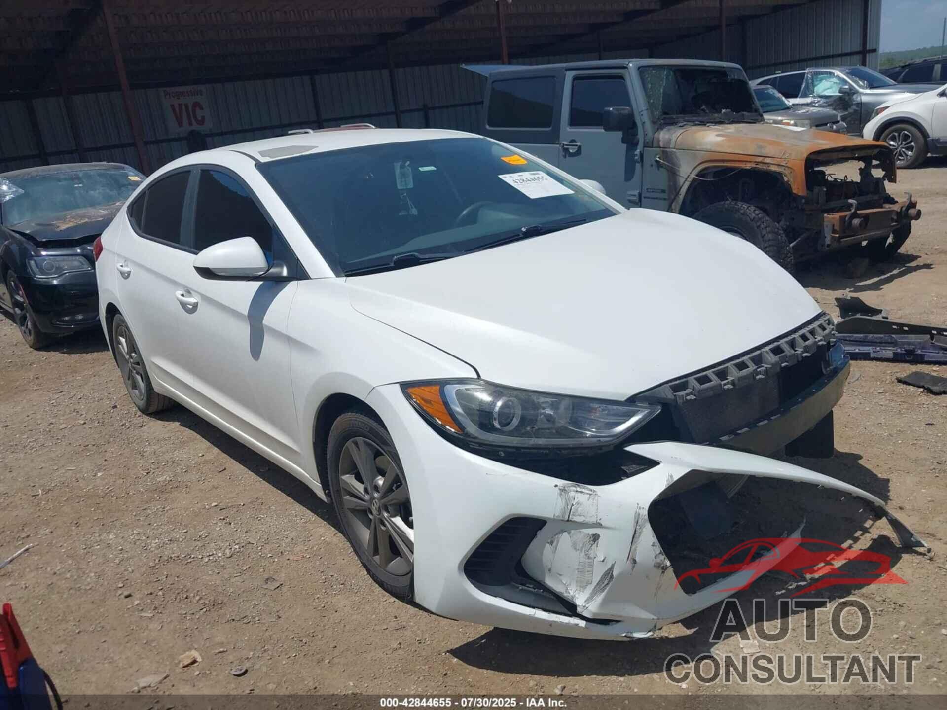 HYUNDAI ELANTRA 2018 - 5NPD84LF1JH302189