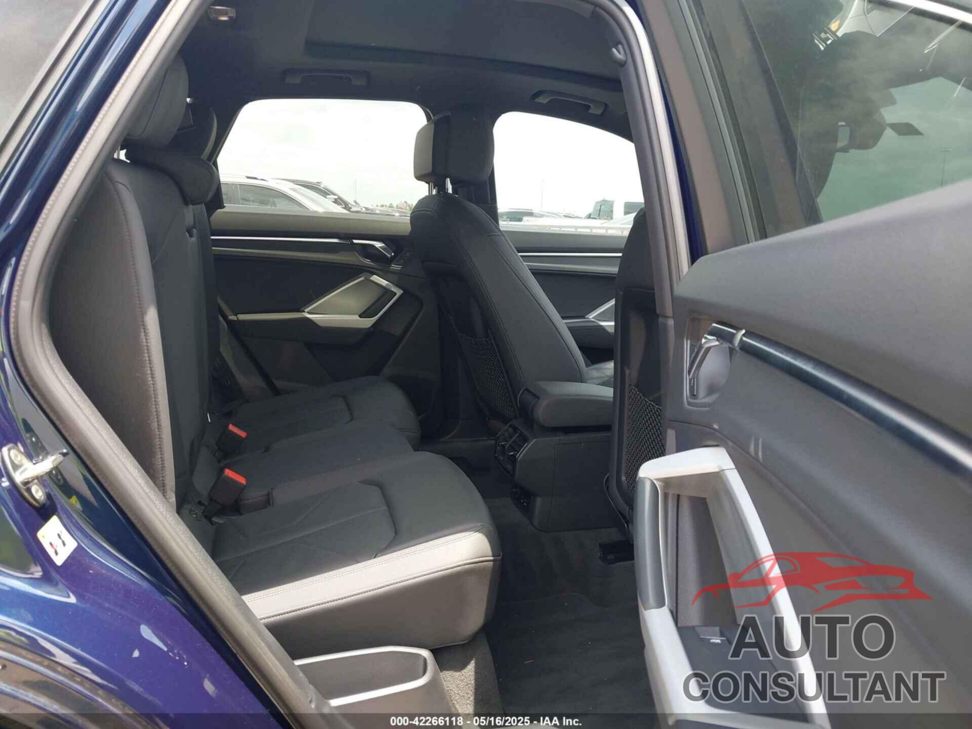 AUDI Q3 2020 - WA1AECF34L1104864