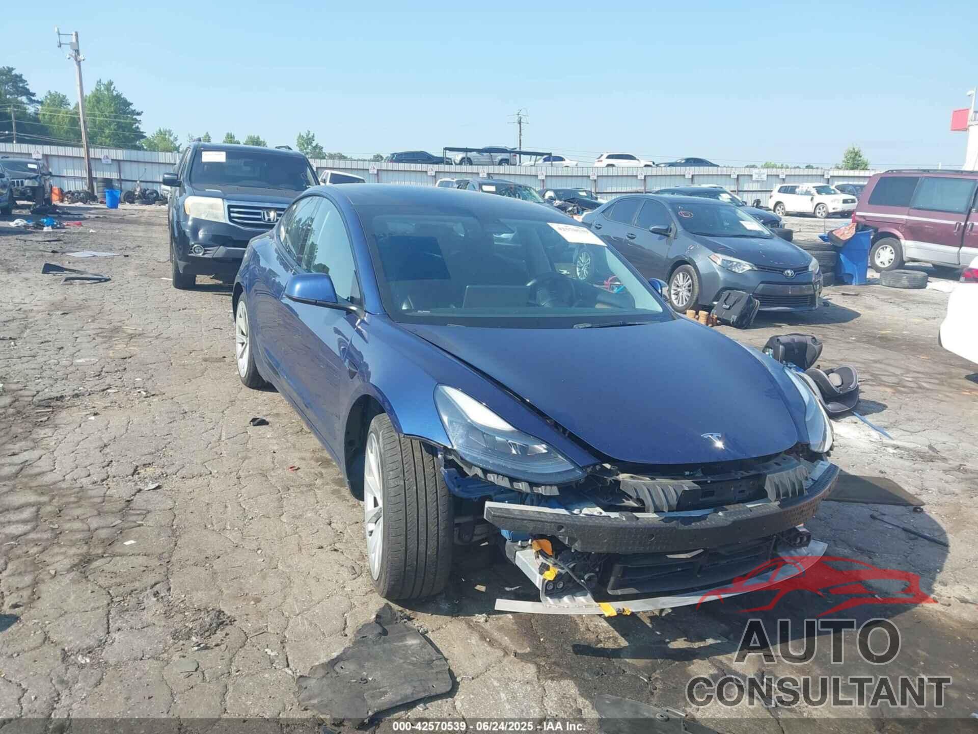 TESLA MODEL 3 2022 - 5YJ3E1EB8NF187060