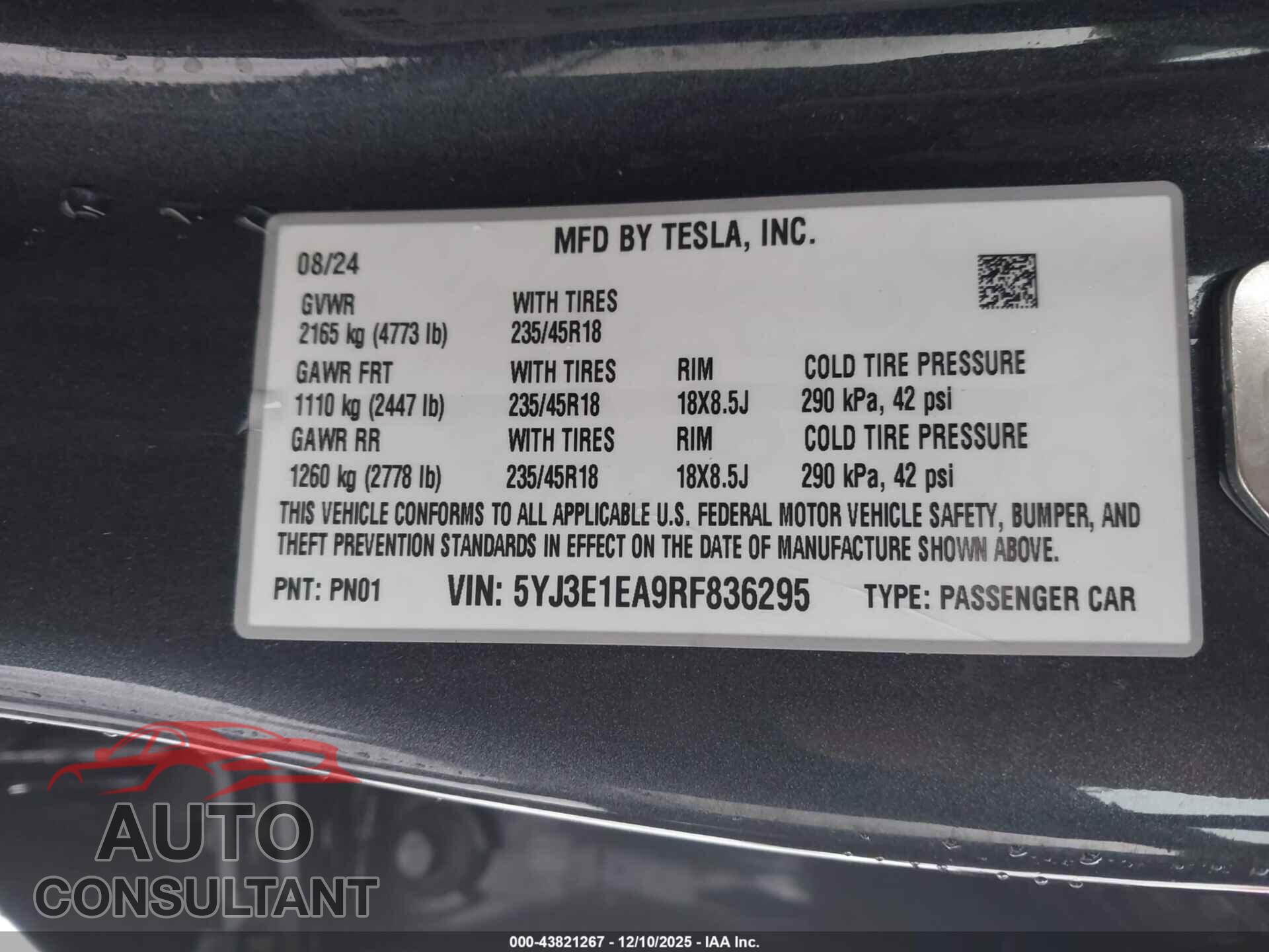 TESLA MODEL 3 2024 - 5YJ3E1EA9RF836295