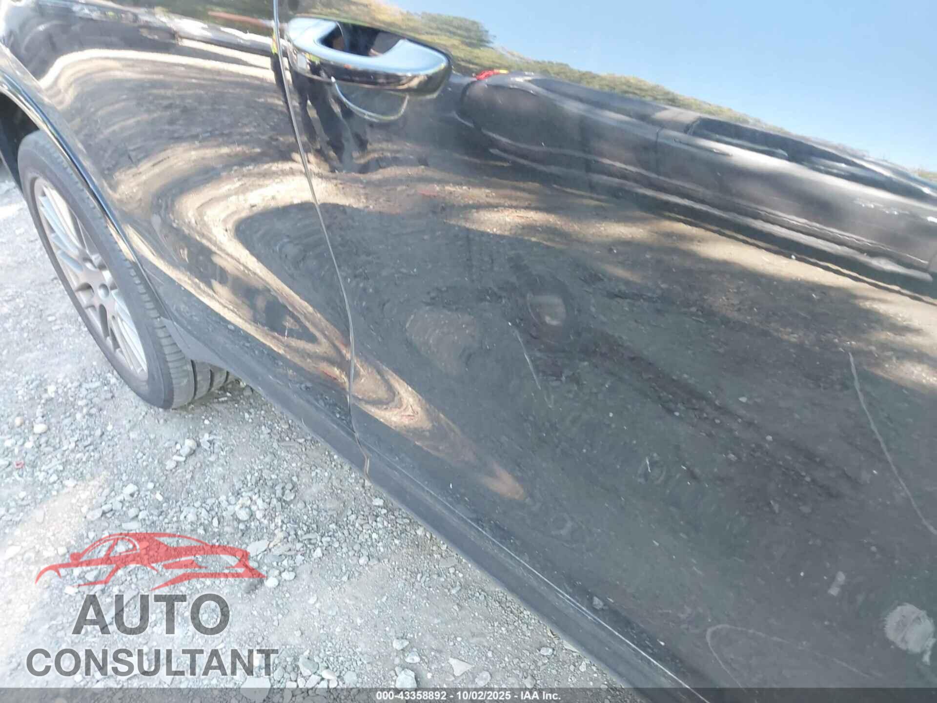 PORSCHE CAYENNE 2018 - WP1AA2A29JKA00547
