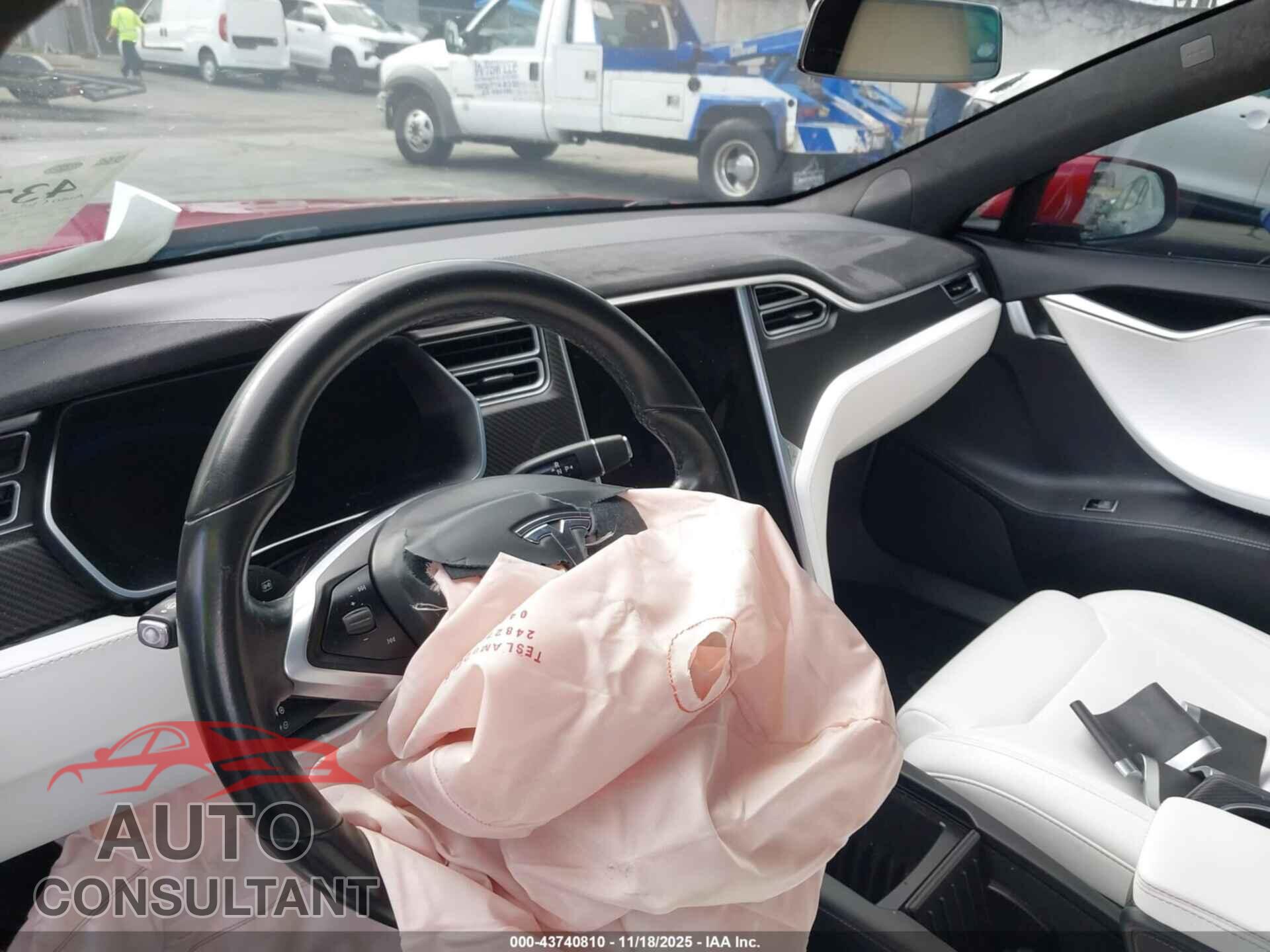 TESLA MODEL S 2017 - 5YJSA1E10HF193356