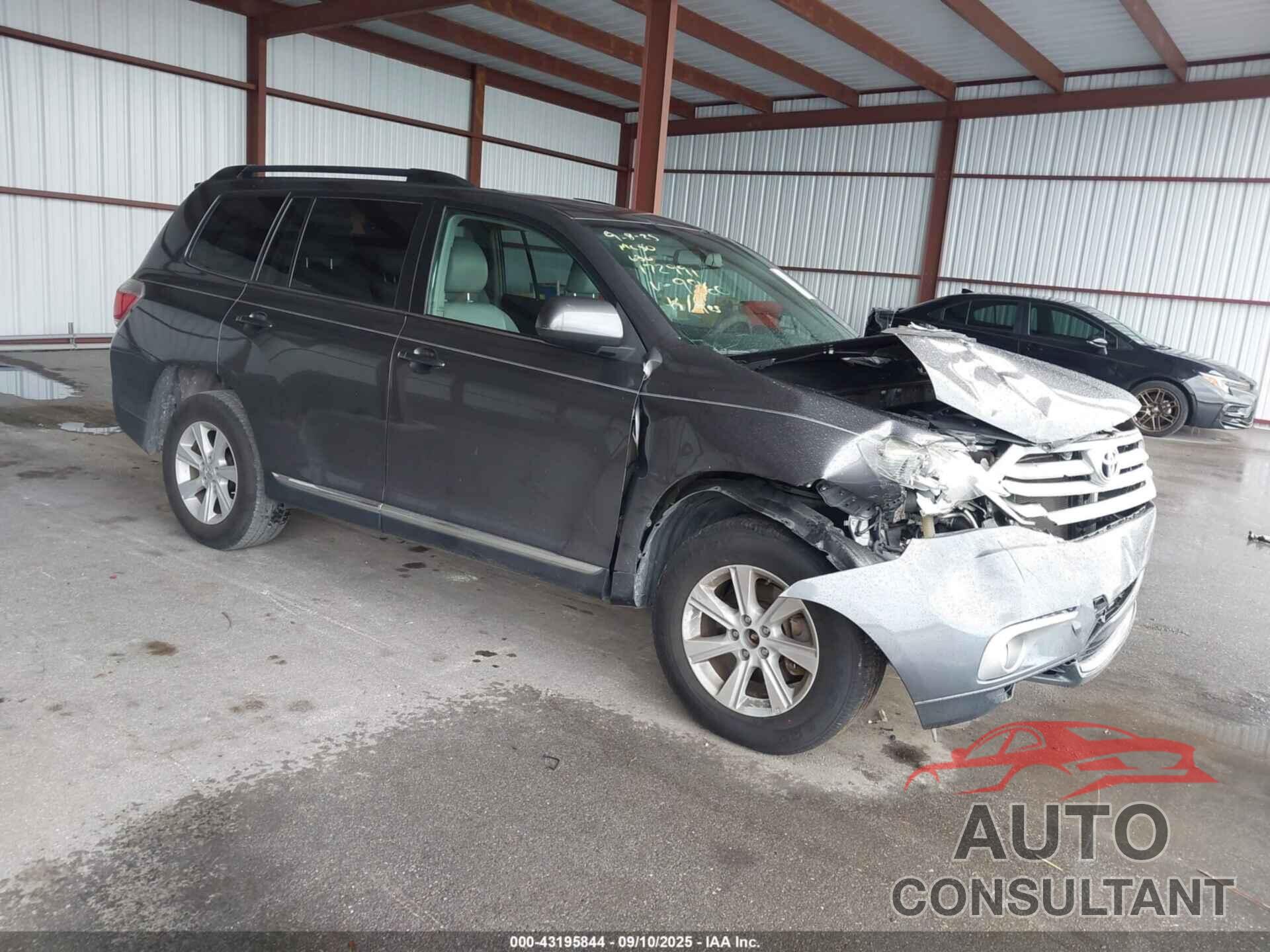 TOYOTA HIGHLANDER 2013 - 5TDZK3EH7DS129860