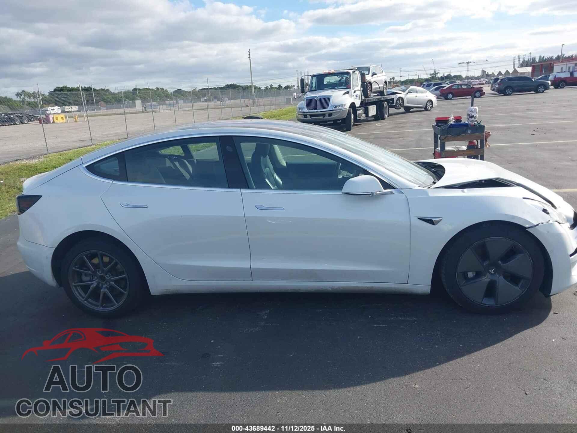 TESLA MODEL 3 2018 - 5YJ3E1EA3JF056314