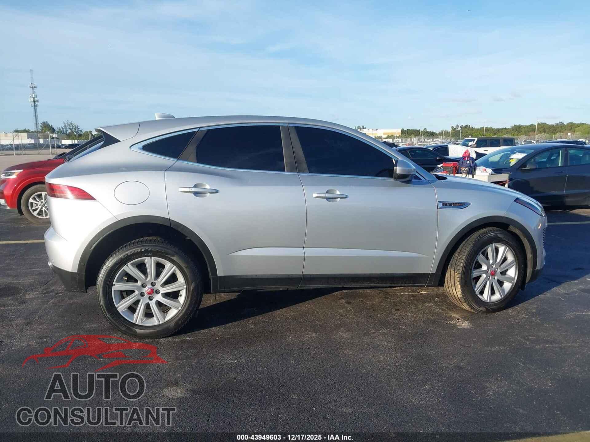 JAGUAR E-PACE 2018 - SADFJ2FX8J1Z29814