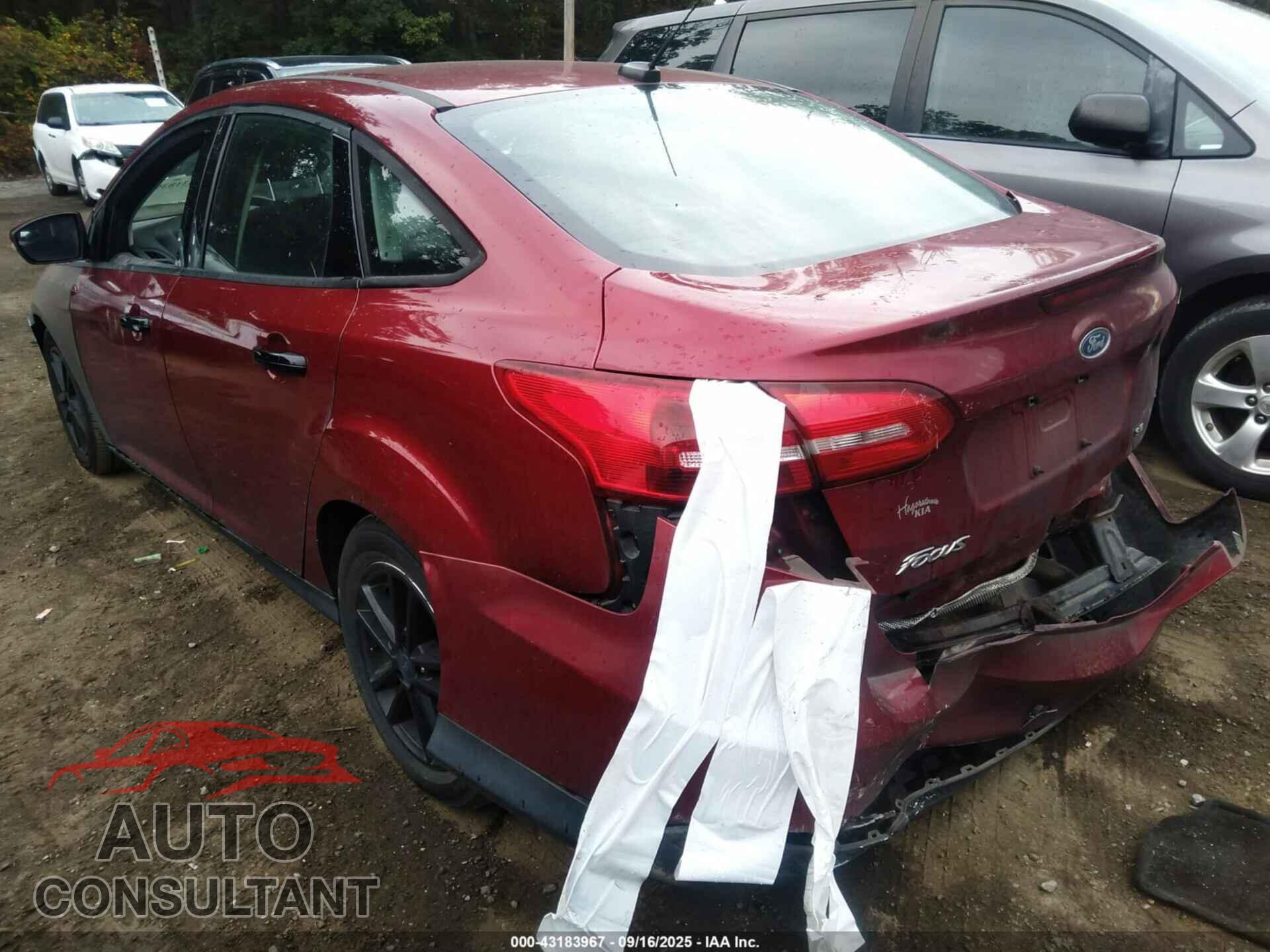 FORD FOCUS 2017 - 1FADP3F26HL281132