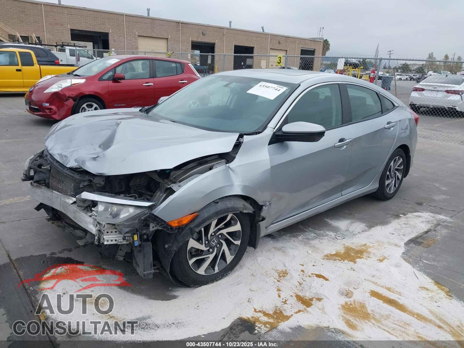 HONDA CIVIC 2017 - 19XFC2F71HE201135