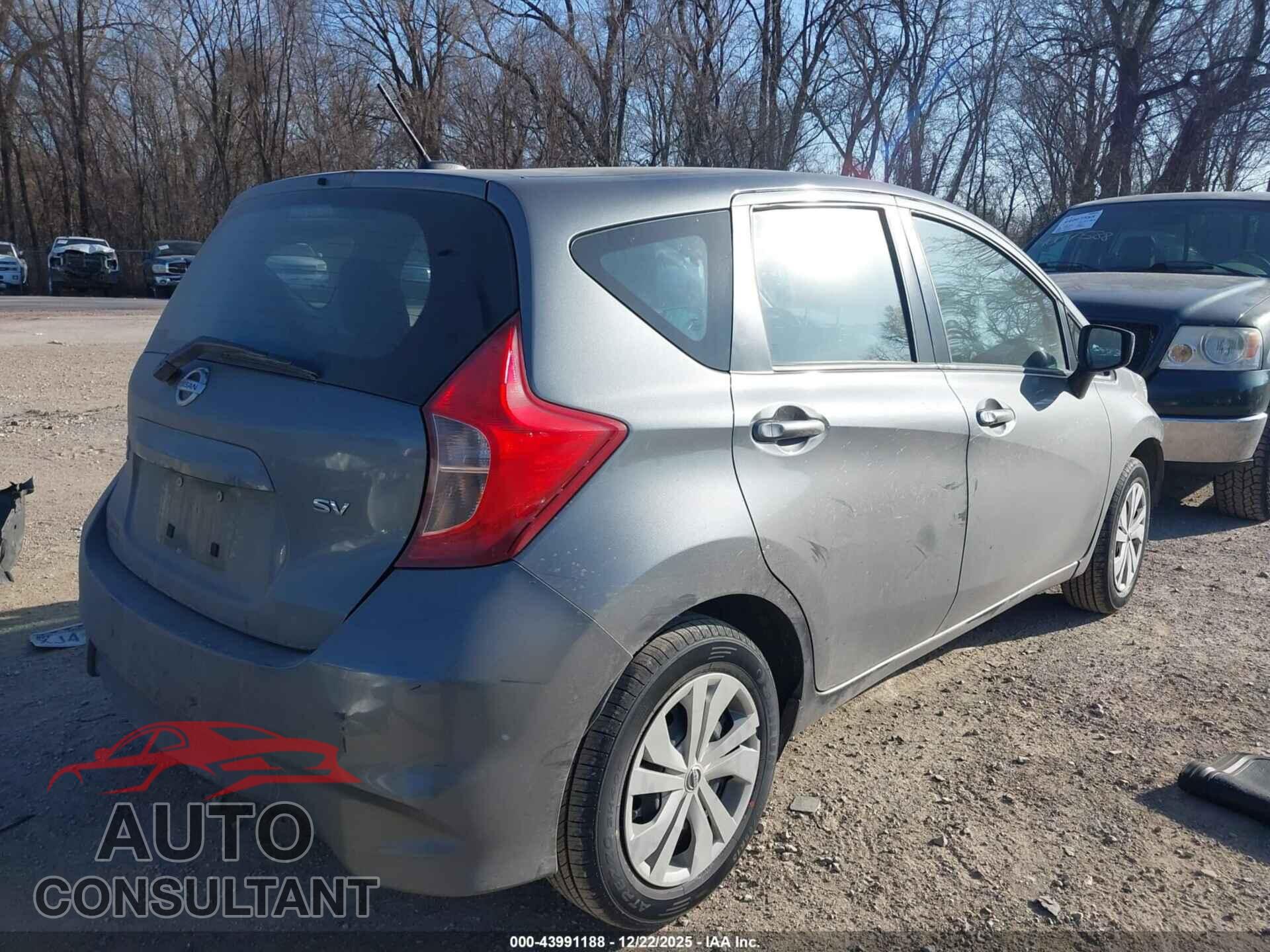 NISSAN VERSA NOTE 2018 - 3N1CE2CP2JL361045