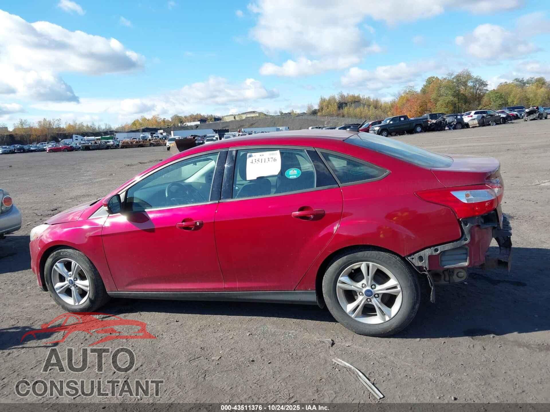 FORD FOCUS 2014 - 1FADP3F2XEL370522
