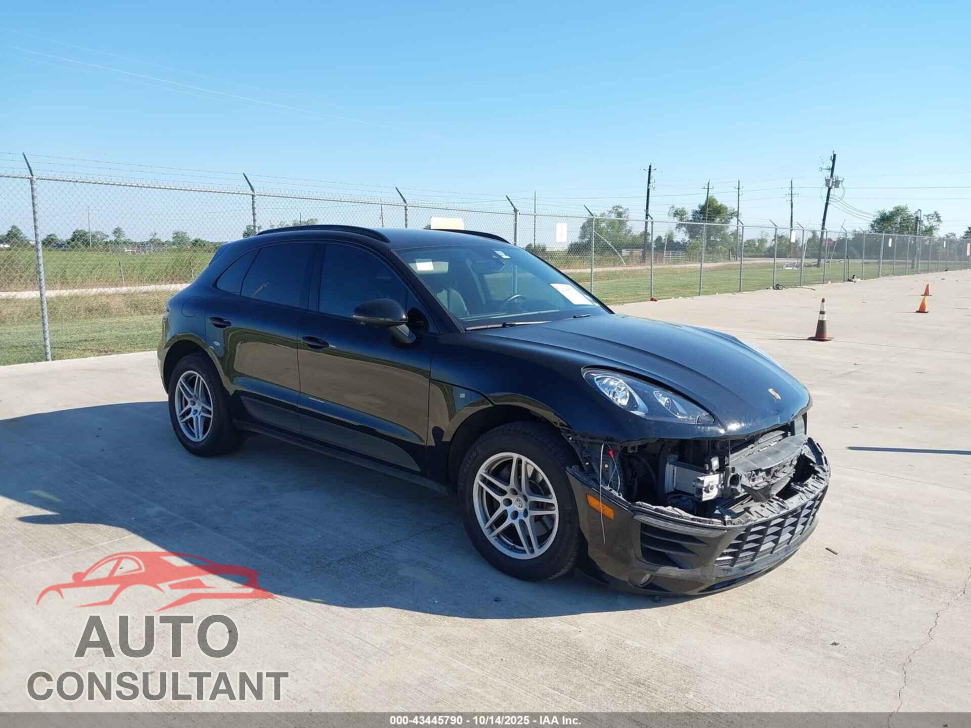 PORSCHE MACAN 2017 - WP1AA2A52HLB81425