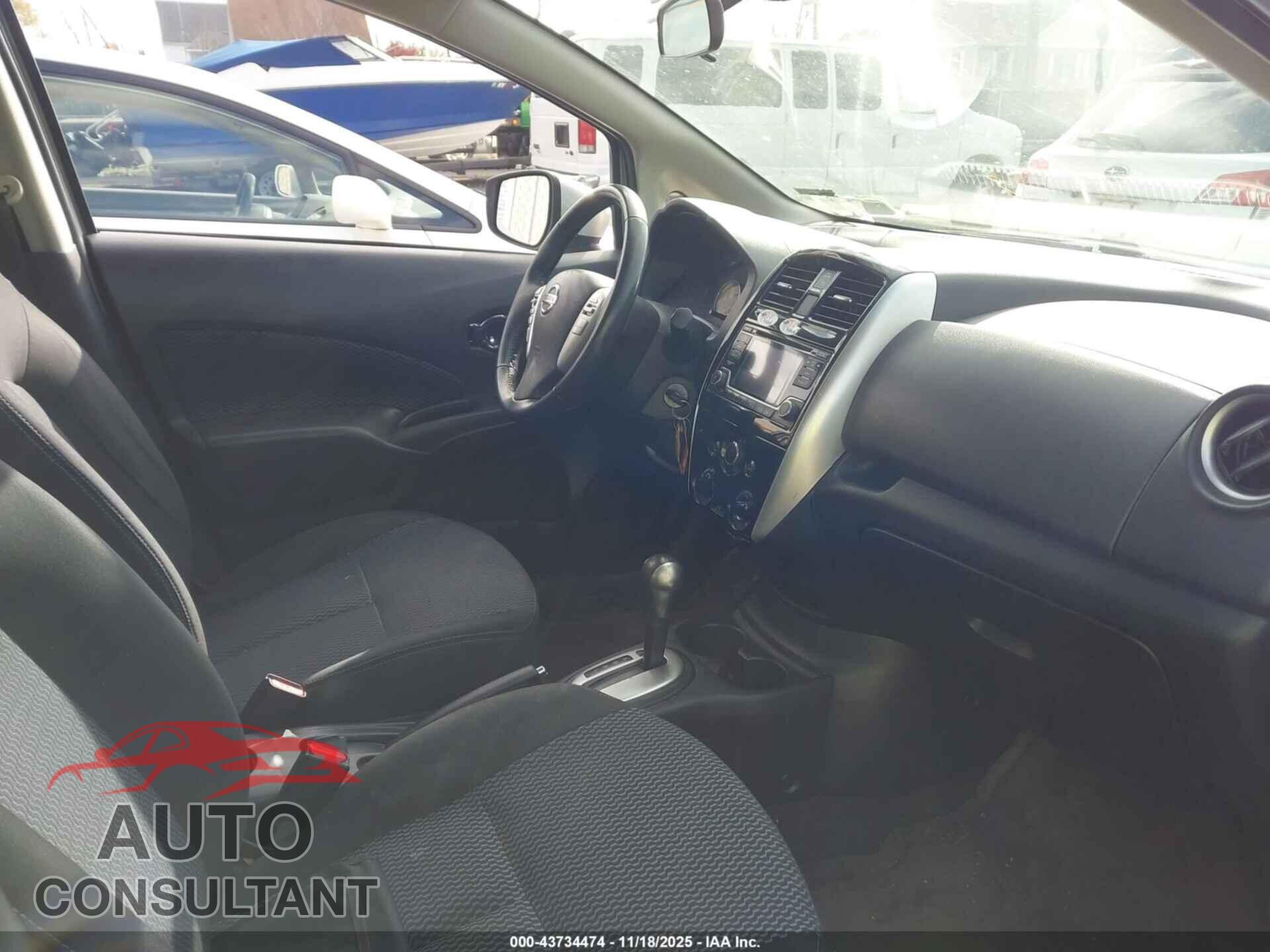 NISSAN VERSA NOTE 2015 - 3N1CE2CP8FL437603